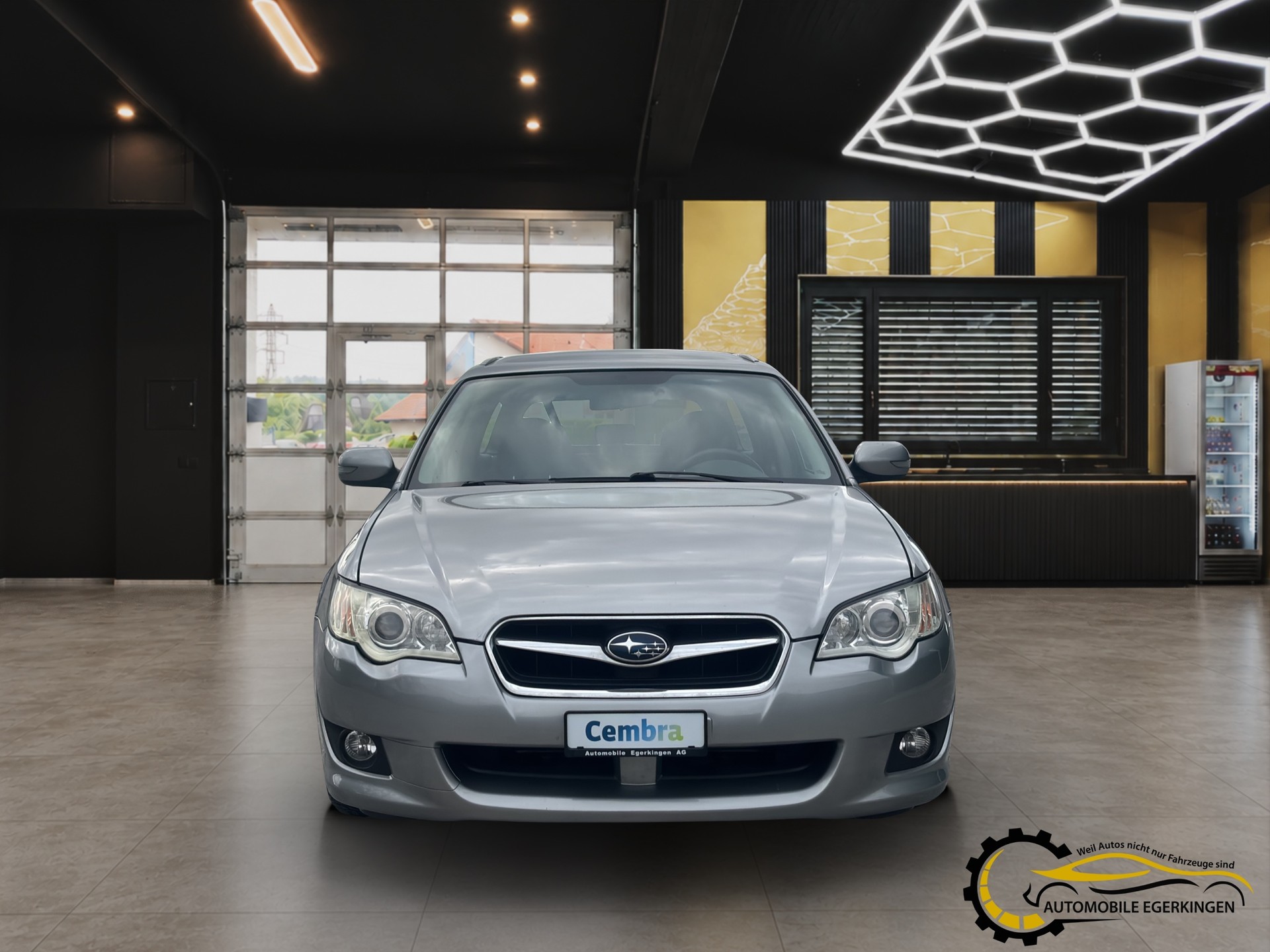 SUBARU Legacy 2.0R AWD Swiss Automatic-showroom-element-1