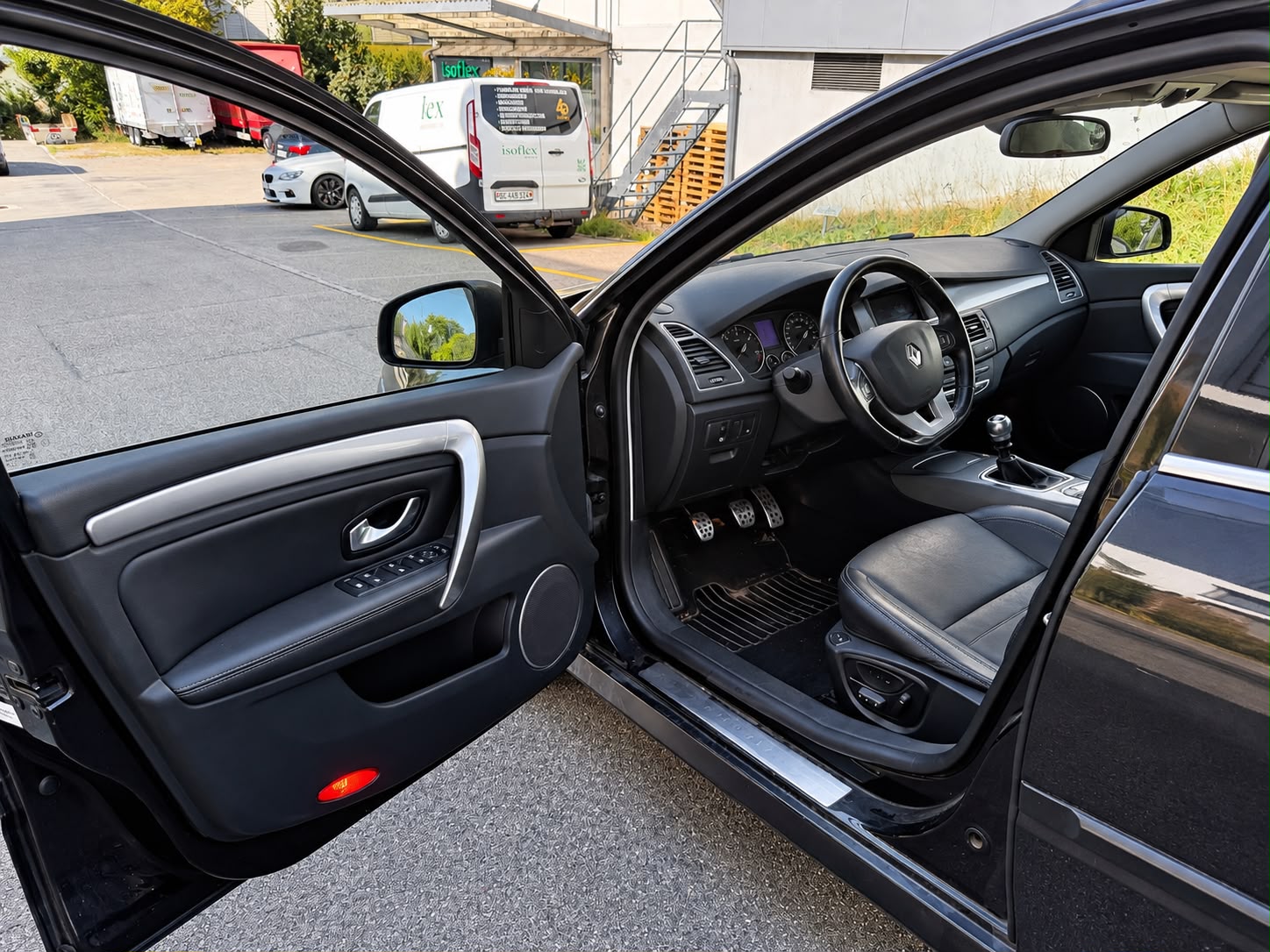 RENAULT Laguna Grandtour 2.0 dCi GT-image-14