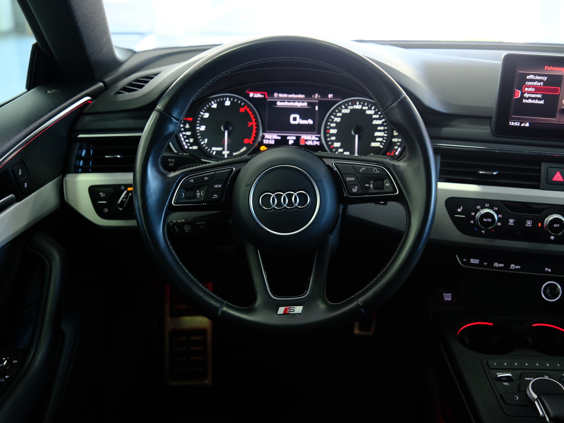AUDI S5 Sportback 3.0 TFSI quattro tiptronic-image-25