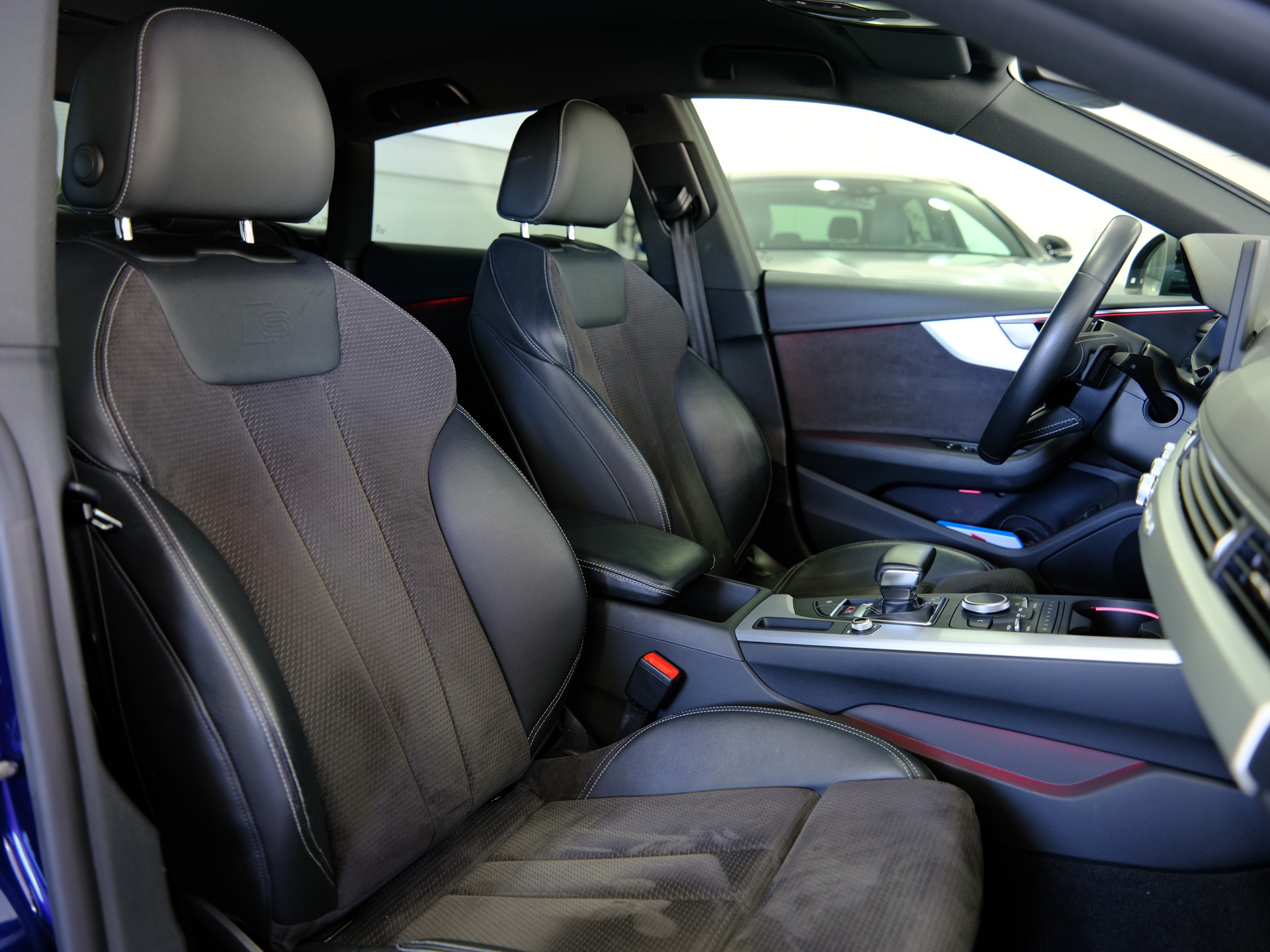 AUDI S5 Sportback 3.0 TFSI quattro tiptronic-image-19