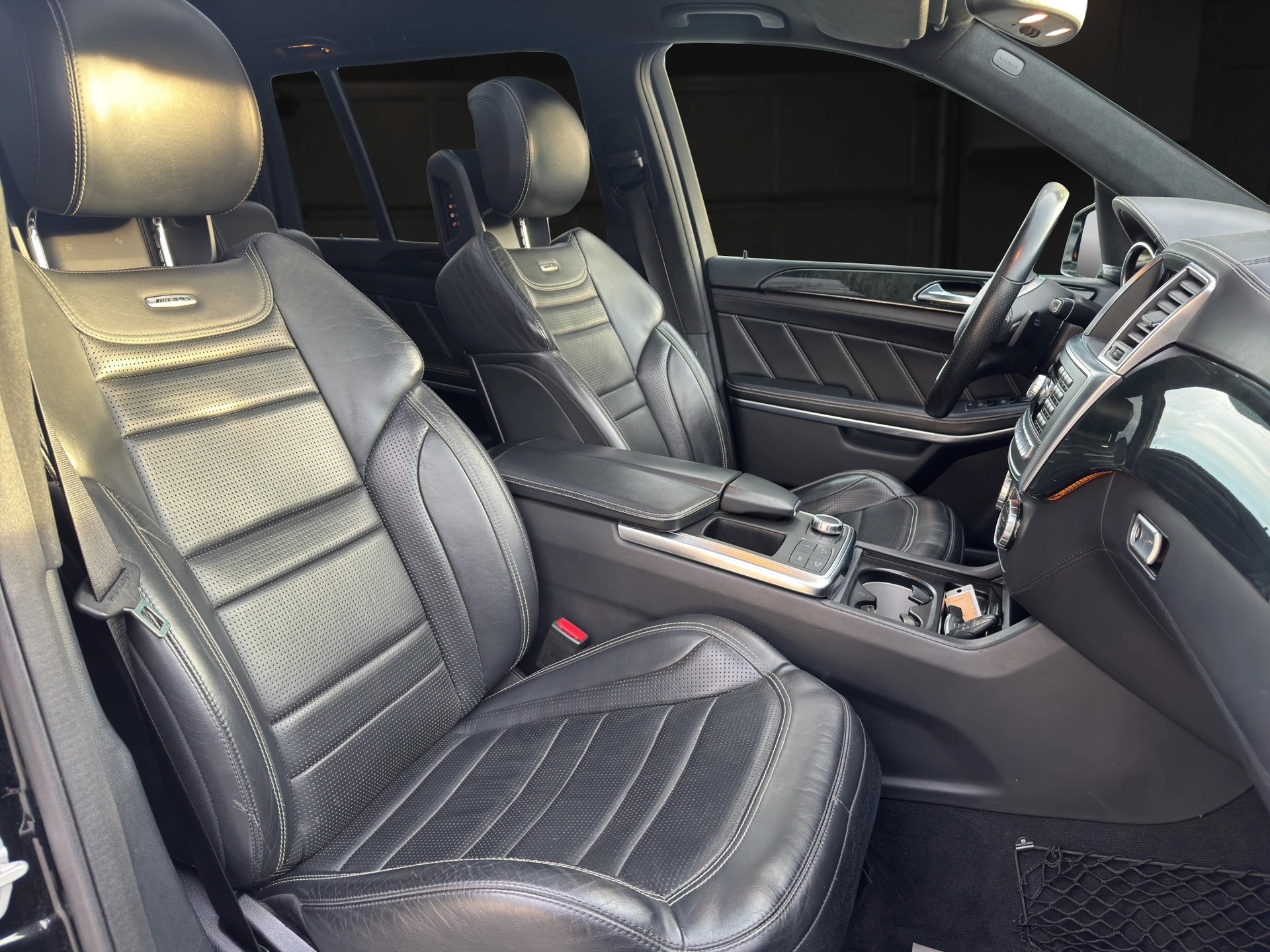 MERCEDES-BENZ GL 63 V8 AMG-image-9
