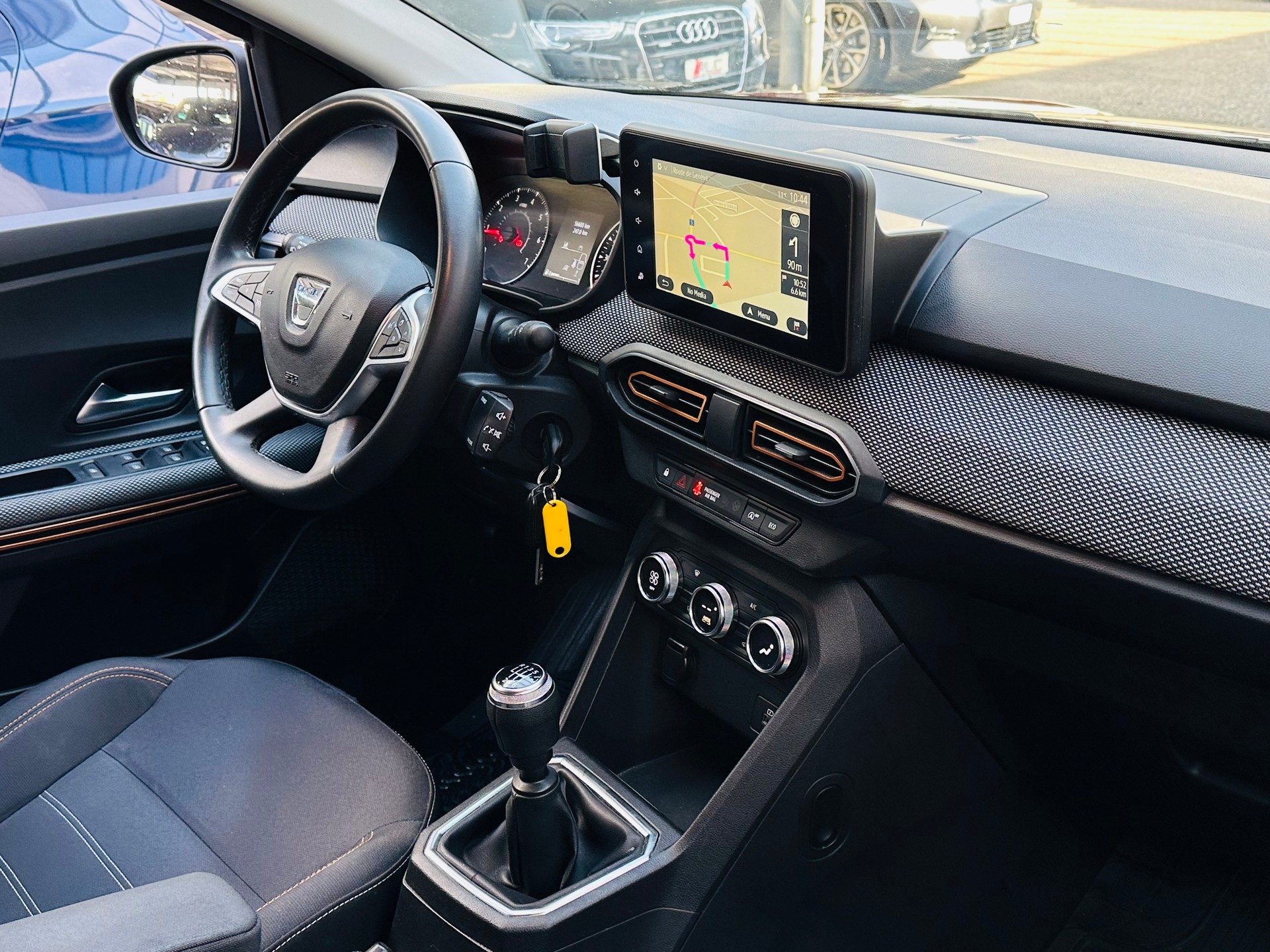 DACIA Sandero Stepway TCe 90 Comfort-image-15