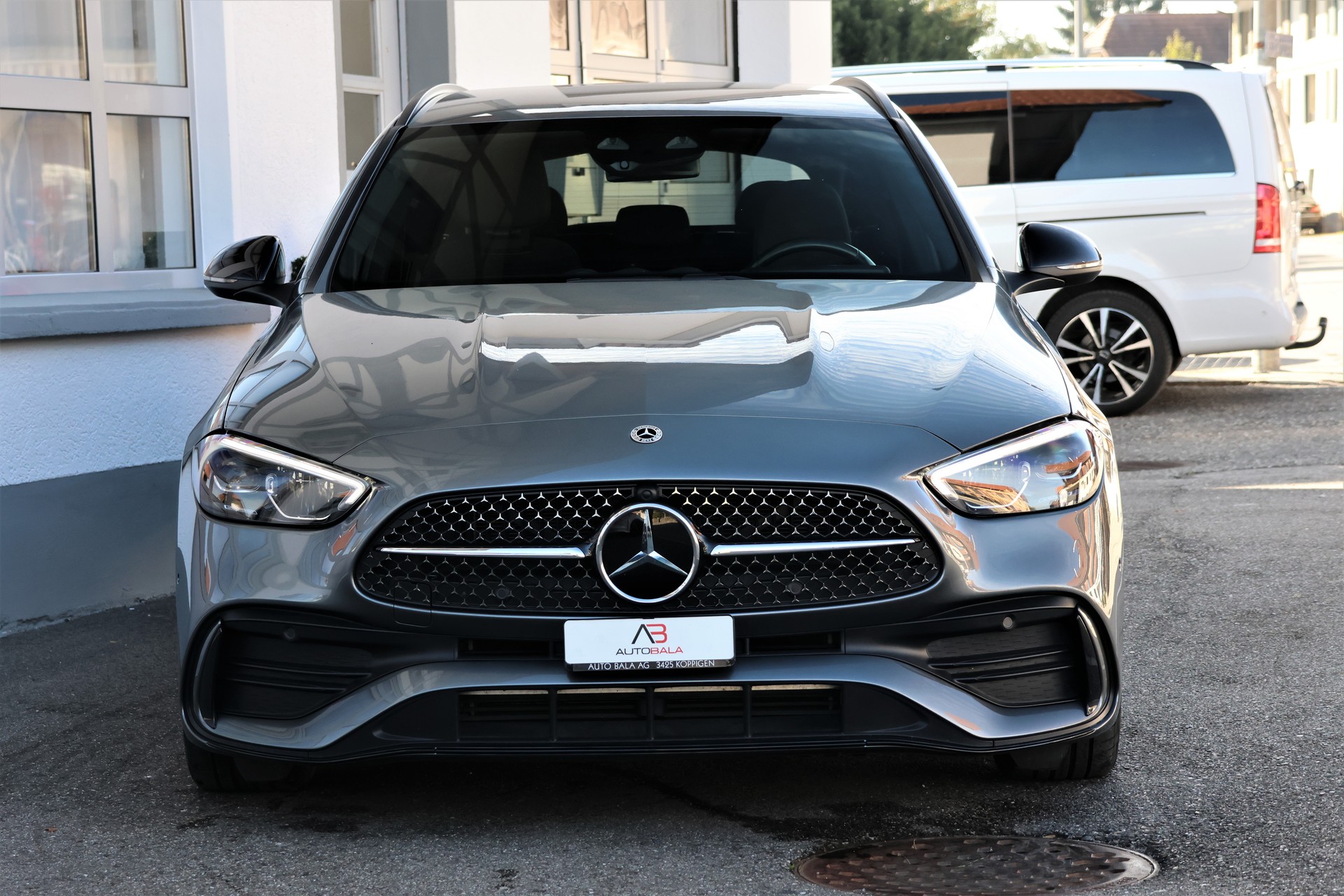 MERCEDES-BENZ C 220 d T 4Matic Swiss Star AMG-Line (CH) MSI+-showroom-element-1