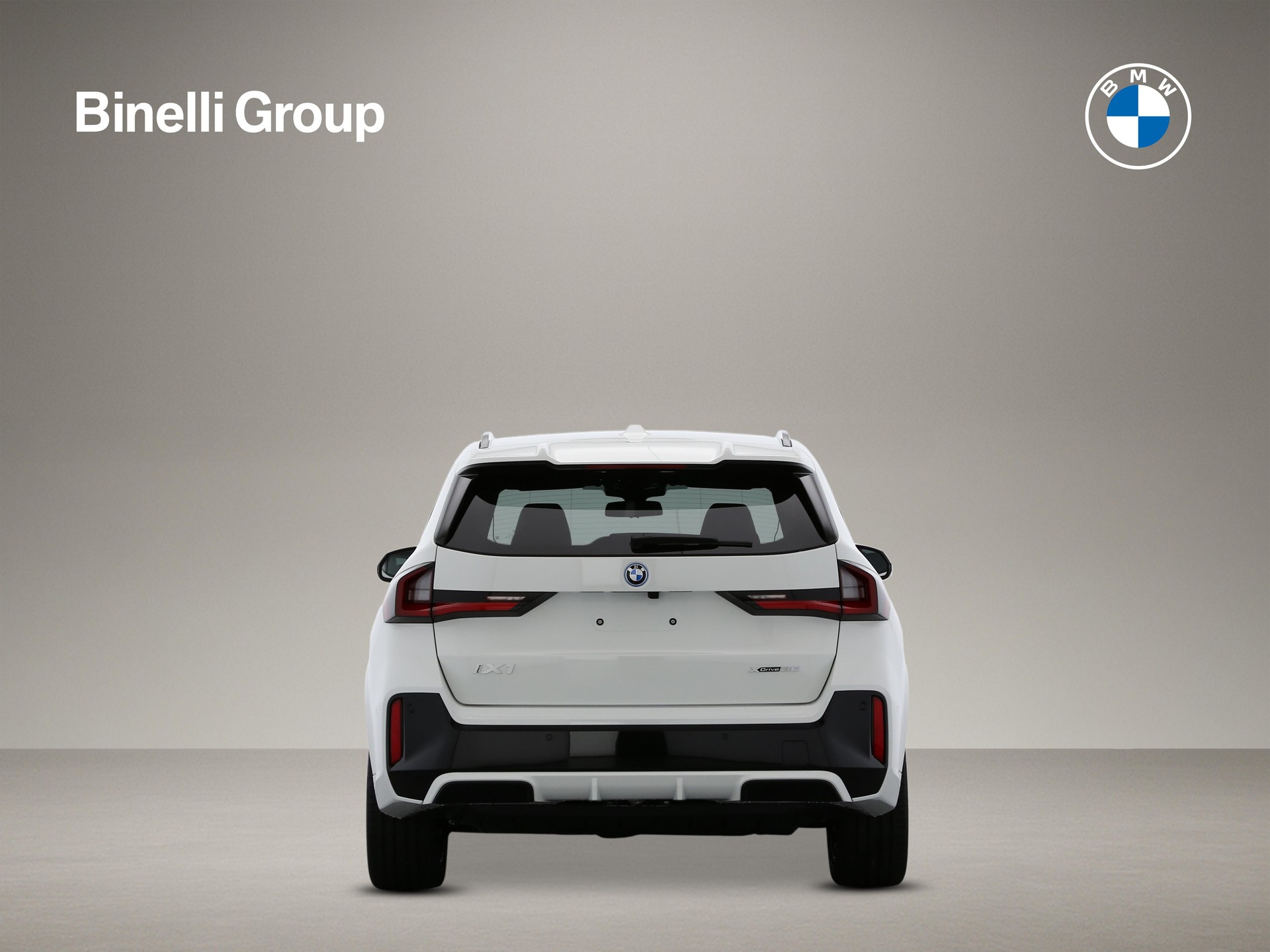 BMW iX1 U11 30 xDrive-showroom-element-3