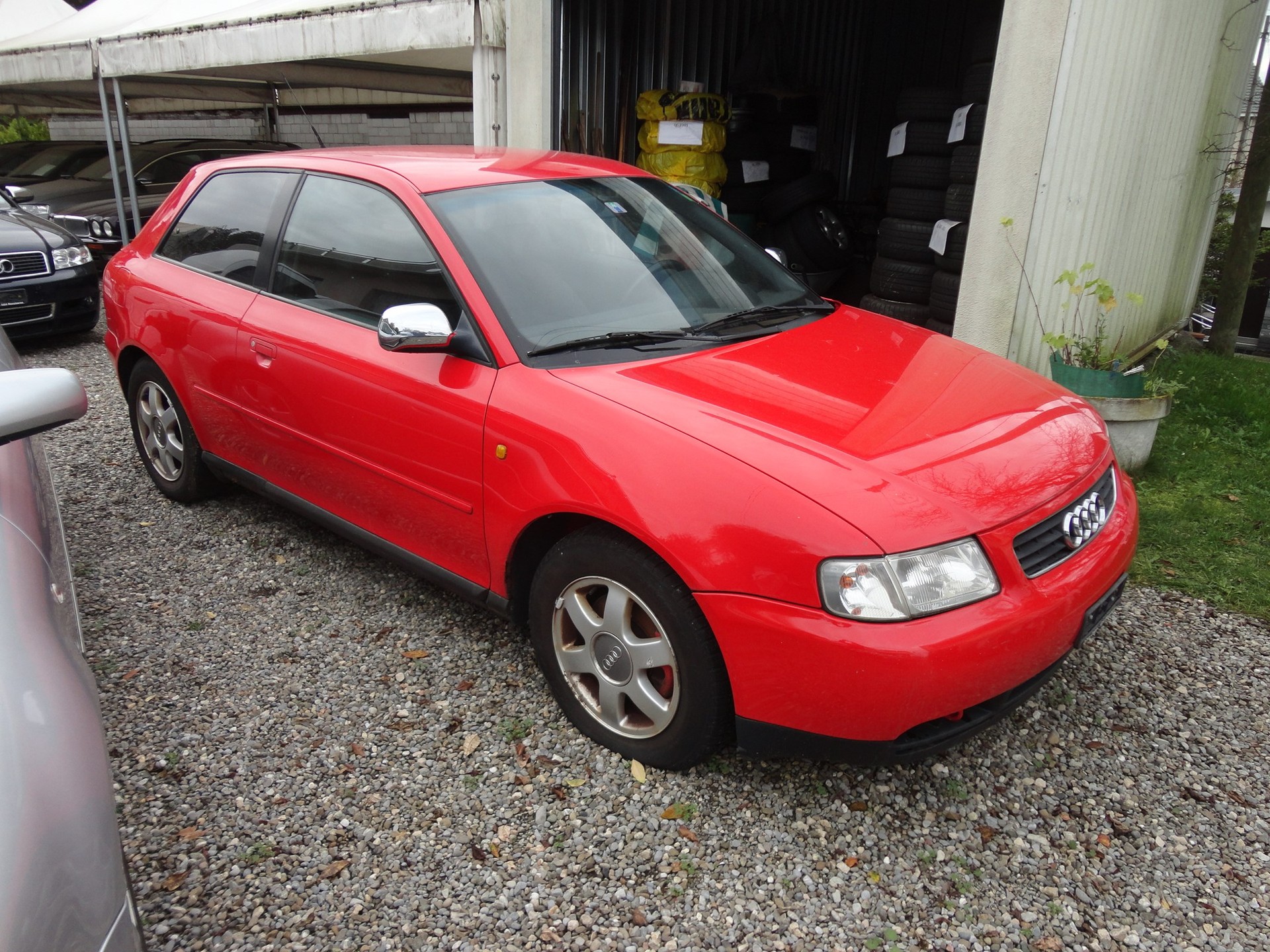 AUDI A3 1.8 T Attraction-image-1