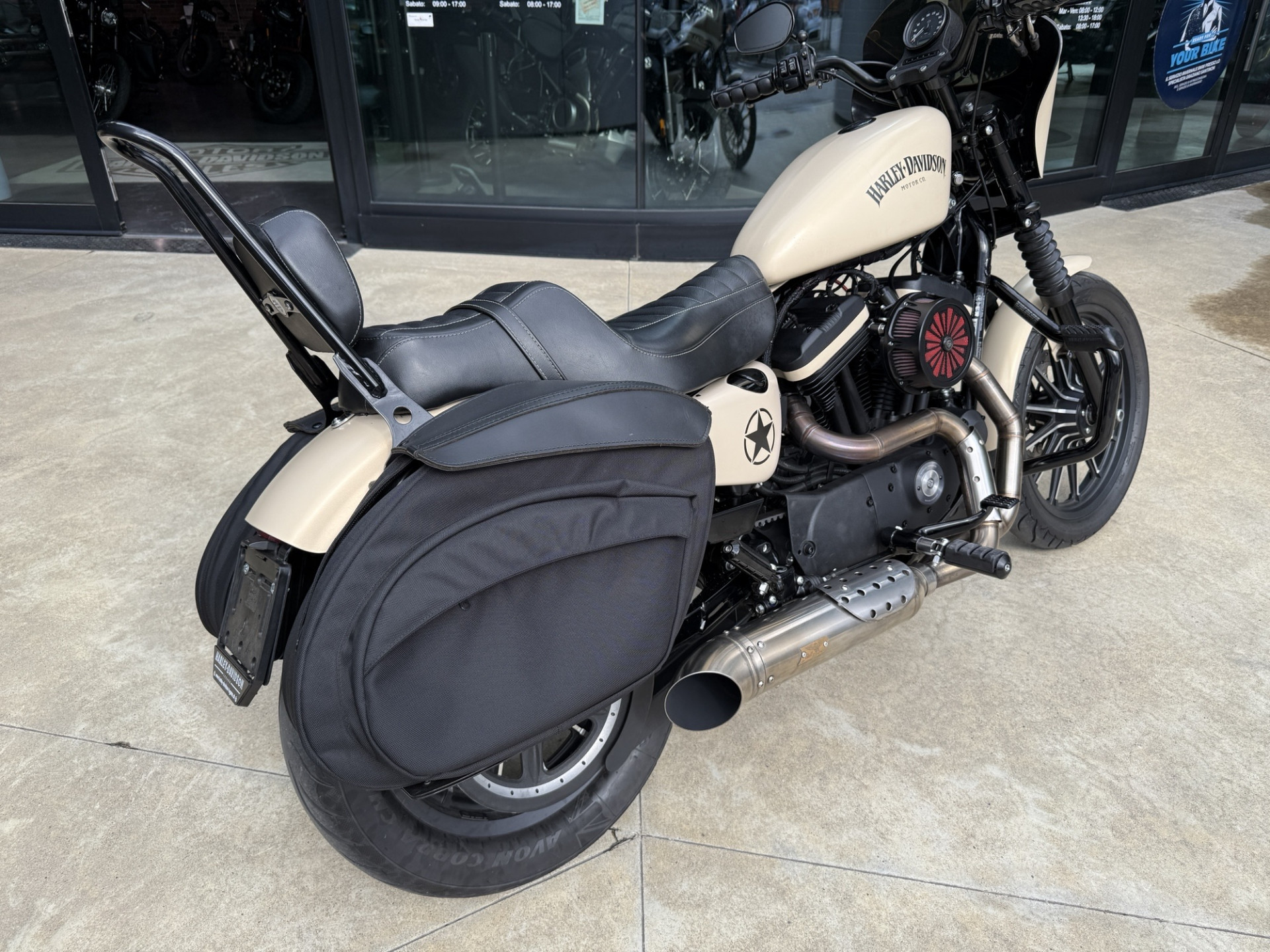 HARLEY-DAVIDSON XL 883 N Sportster Iron-image-5