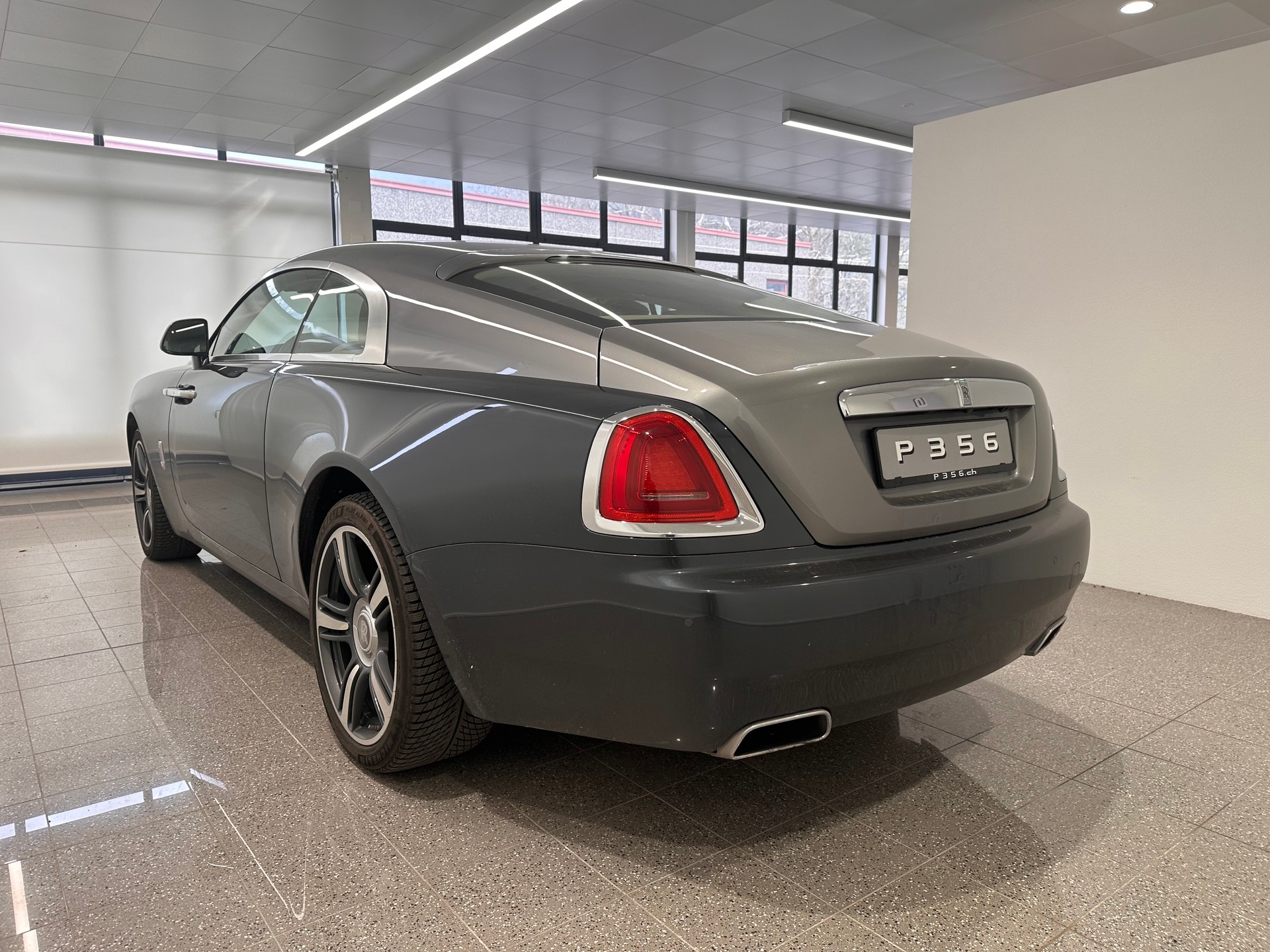 ROLLS-ROYCE Wraith 6.6 V12-image-4