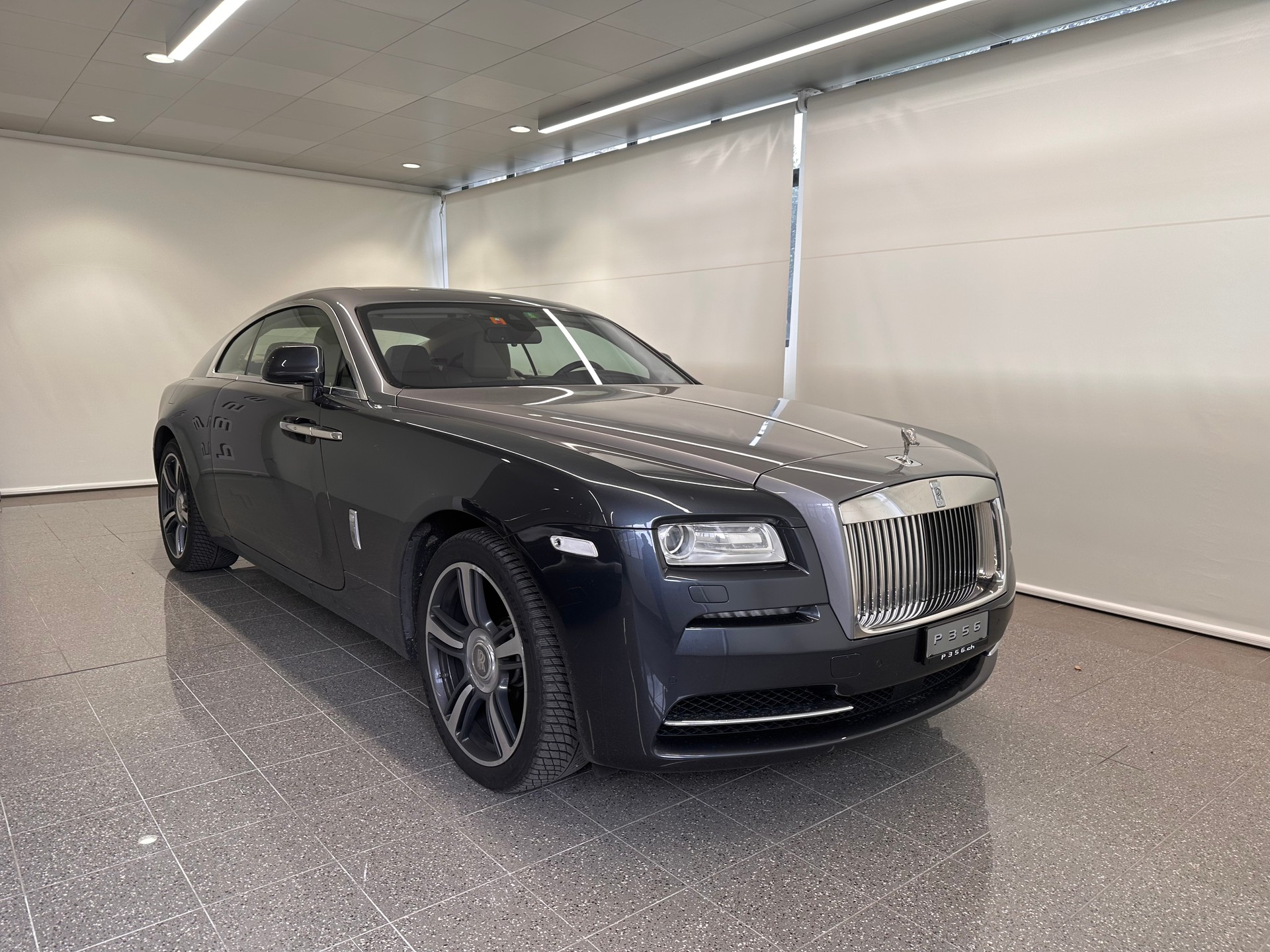 ROLLS-ROYCE Wraith 6.6 V12-image-1