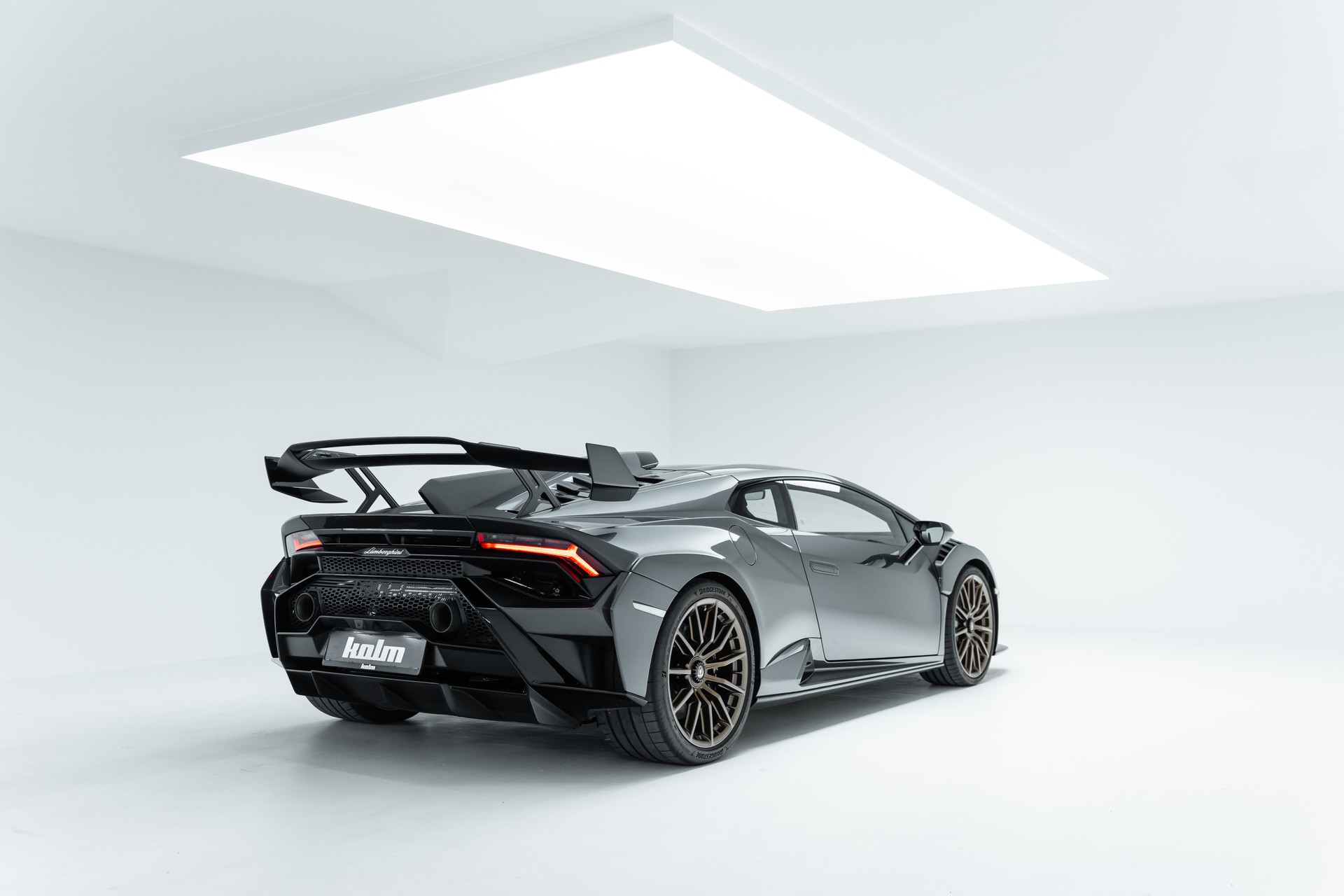 LAMBORGHINI Huracan STO Coupé DCT RWD-showroom-element-3