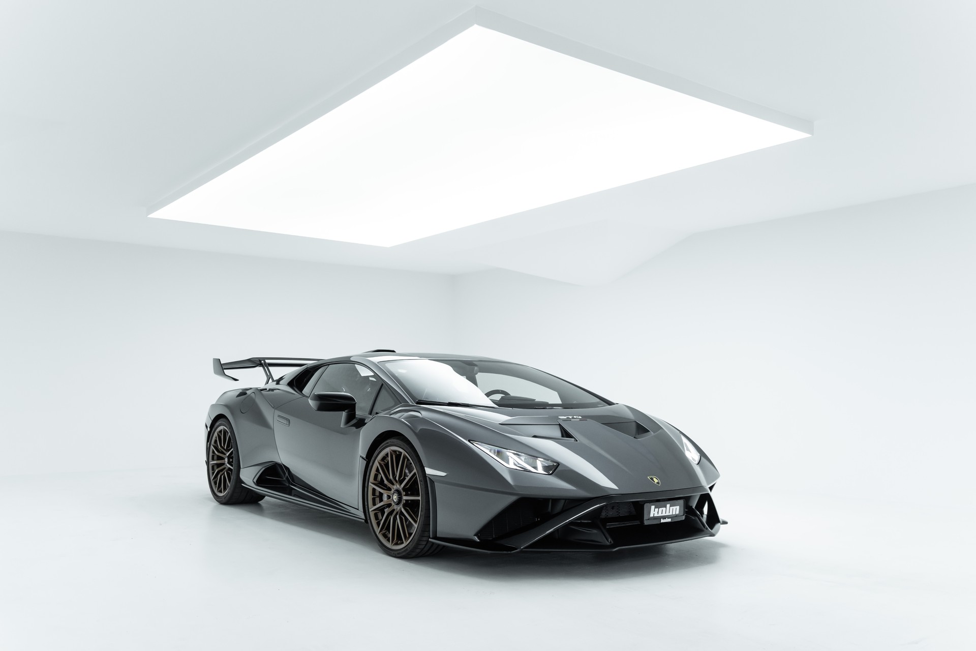 LAMBORGHINI Huracan STO Coupé DCT RWD-image-4
