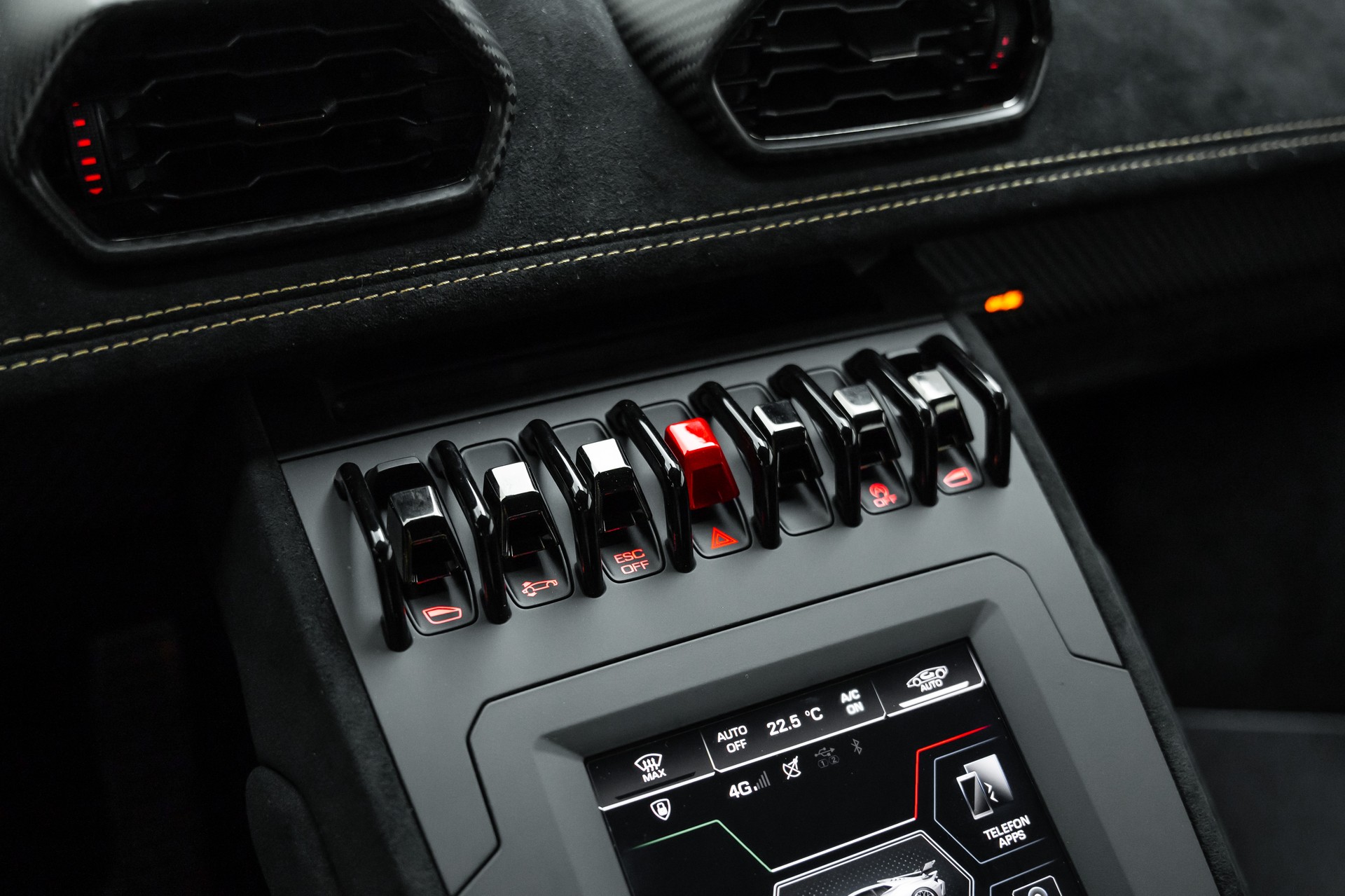 LAMBORGHINI Huracan STO Coupé DCT RWD-image-24