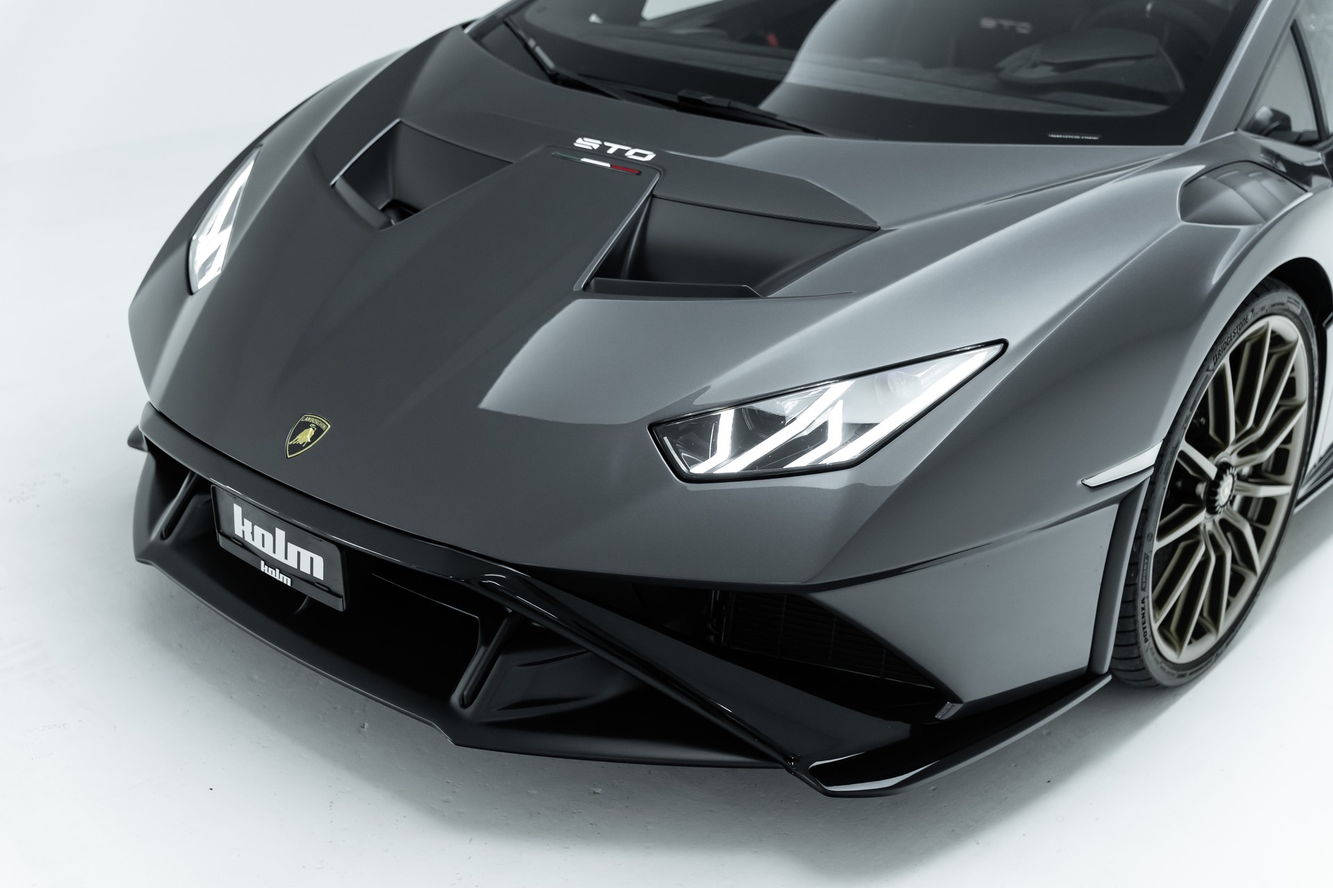 LAMBORGHINI Huracan STO Coupé DCT RWD-image-10