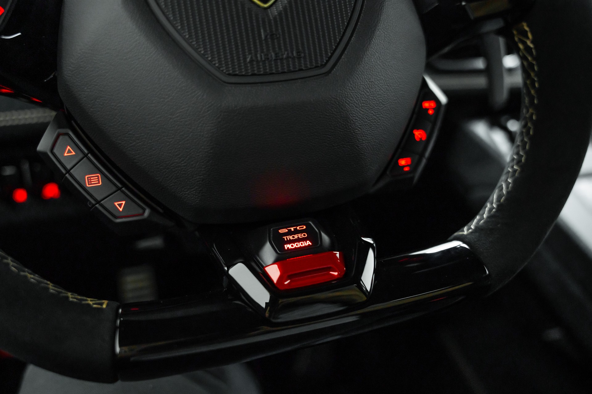 LAMBORGHINI Huracan STO Coupé DCT RWD-image-21