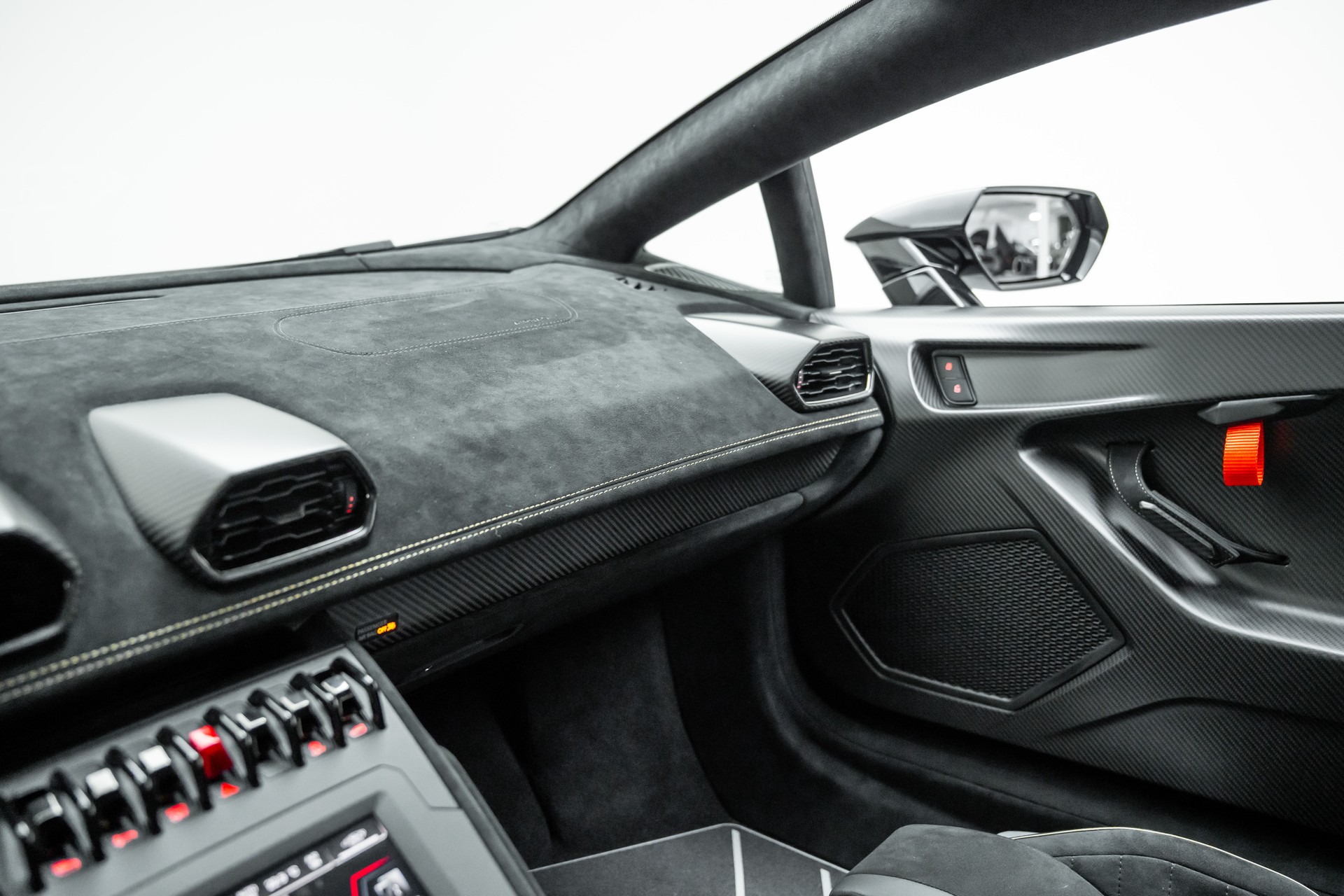 LAMBORGHINI Huracan STO Coupé DCT RWD-image-25