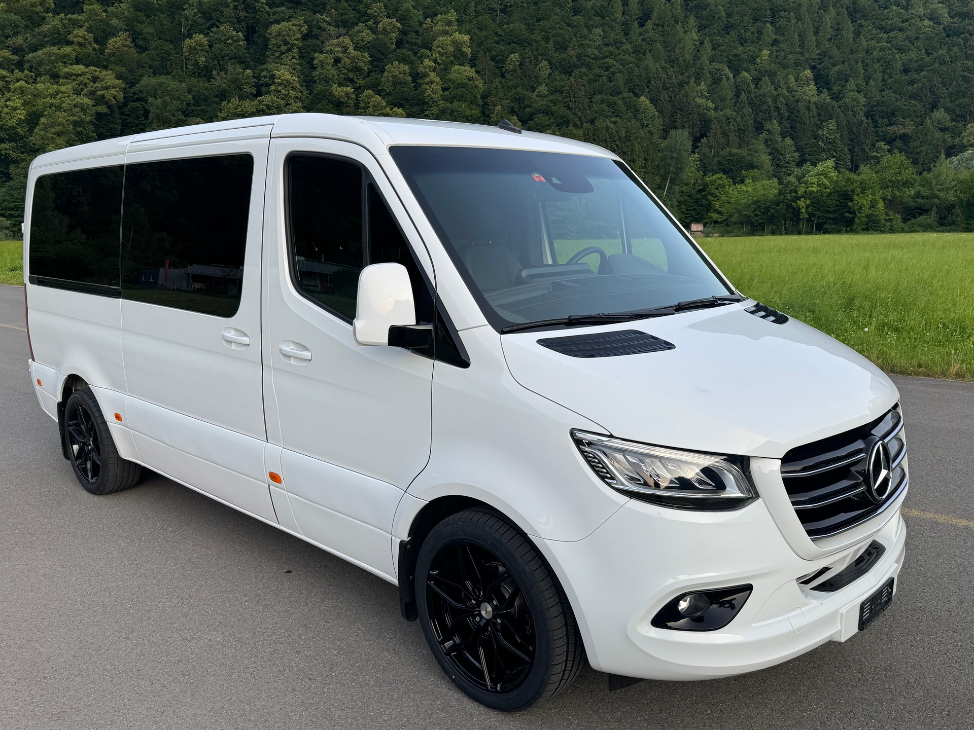 MERCEDES-BENZ 214 CDI 8 Plätzer-image-2