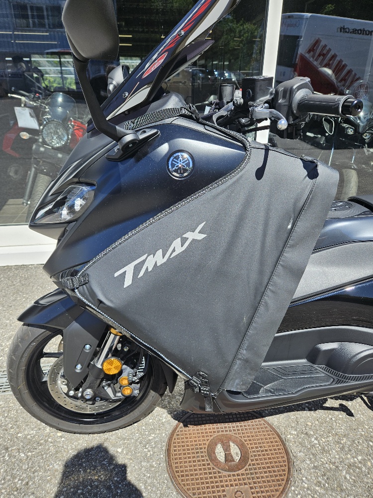 YAMAHA T-MAX Tech-Max XP 560 / DEPOT-VENTE / NON NEGOCIABLE-image-4