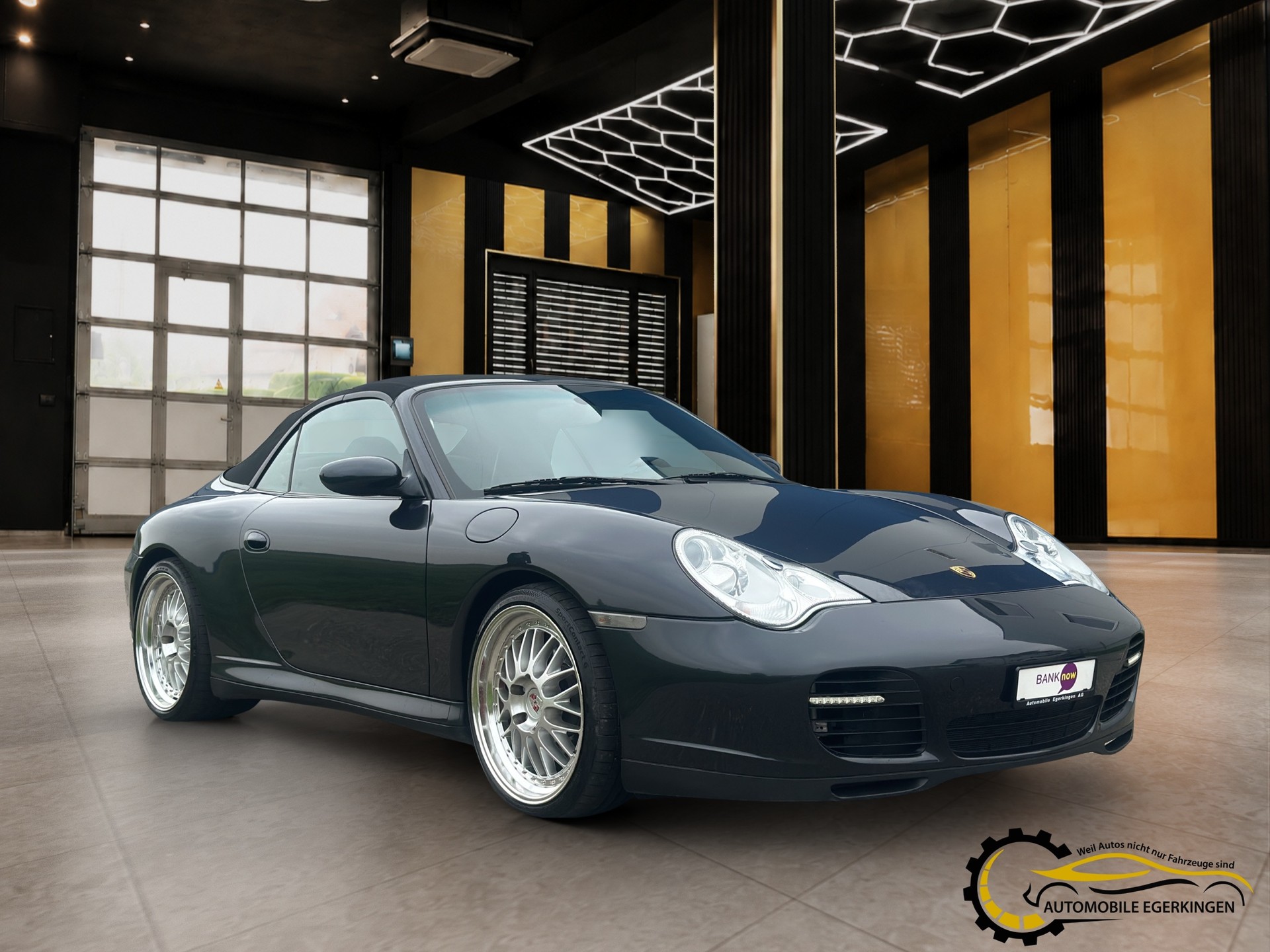 PORSCHE 911 Carrera 4 S Cabrio-showroom-element-2