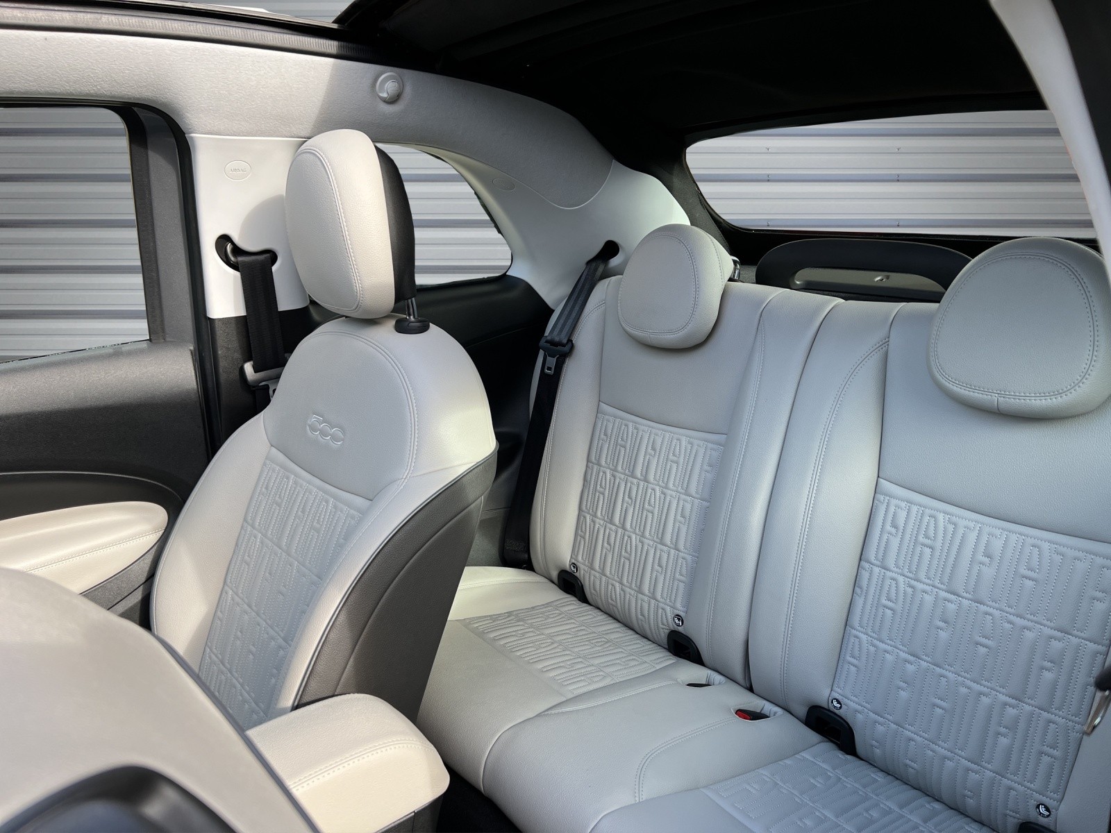 FIAT 500 C electric 87 kW La Prima-image-14
