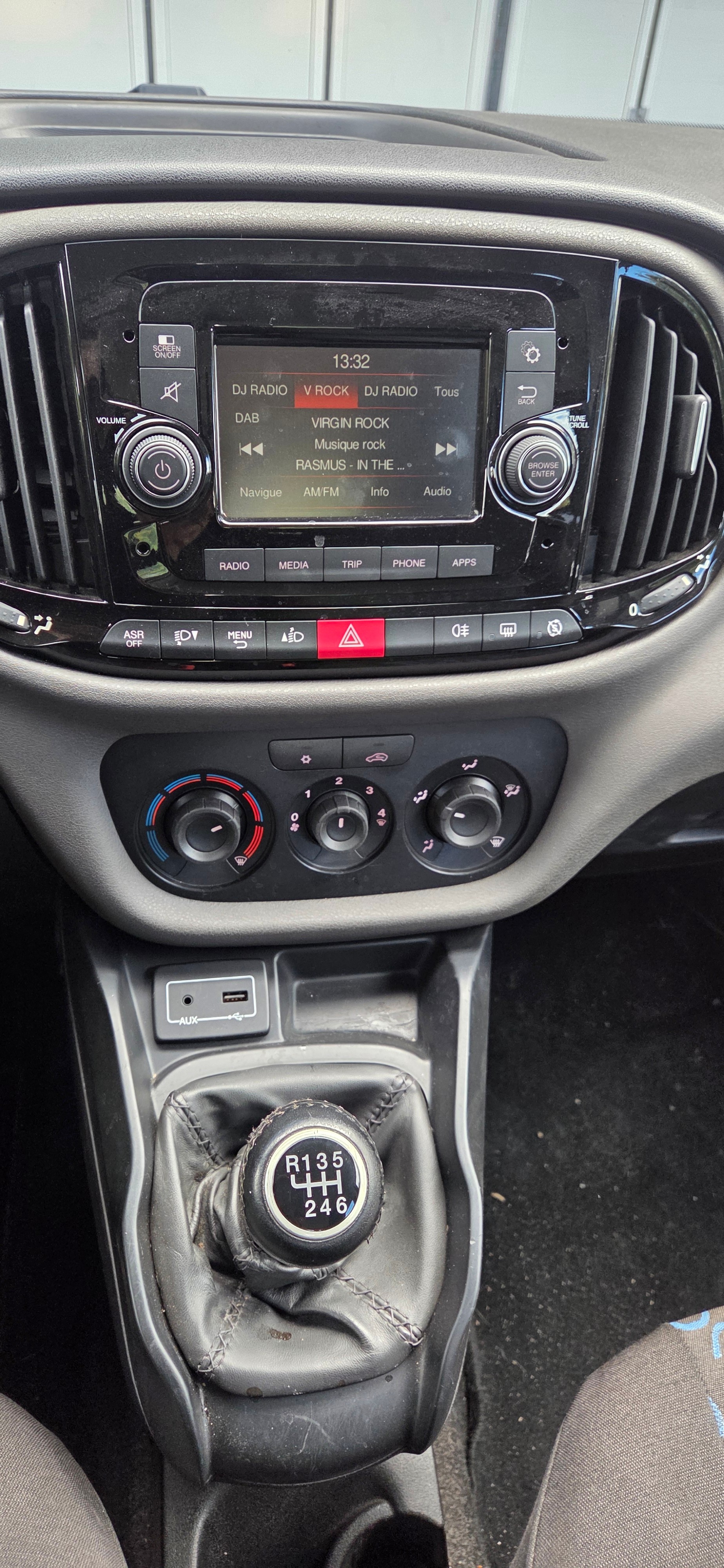 FIAT Doblò 1.6 Multi Jet Lounge-image-10