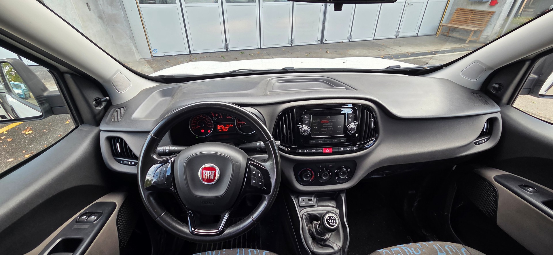FIAT Doblò 1.6 Multi Jet Lounge-image-6
