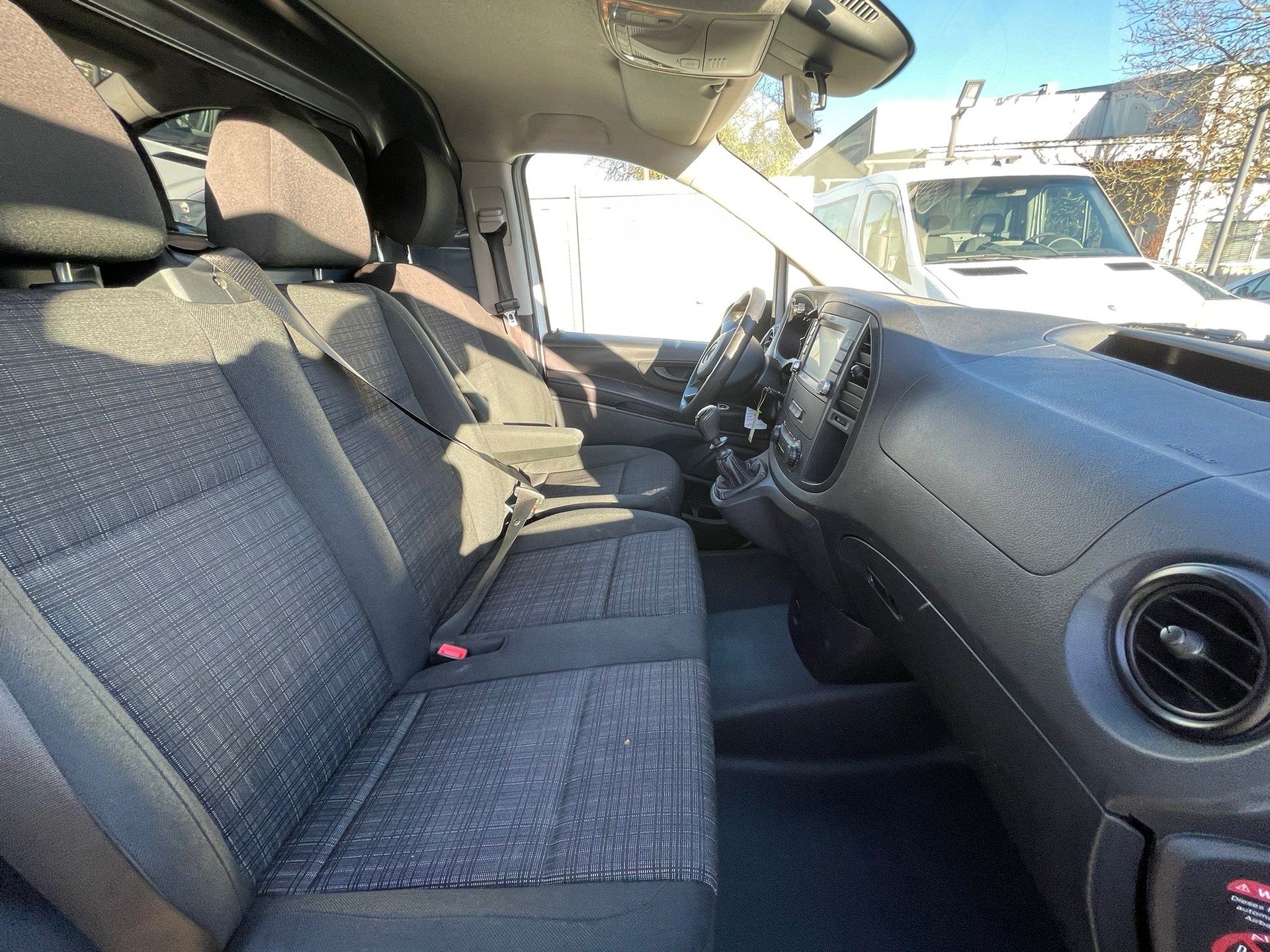 MERCEDES-BENZ Vito 110 CDI Lang FWD Base-image-9