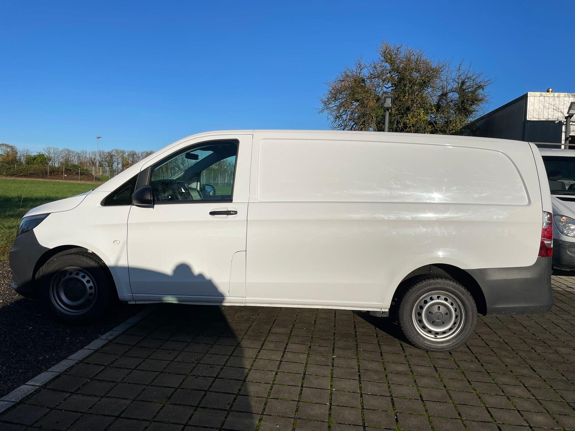 MERCEDES-BENZ Vito 110 CDI Lang FWD Base-image-3