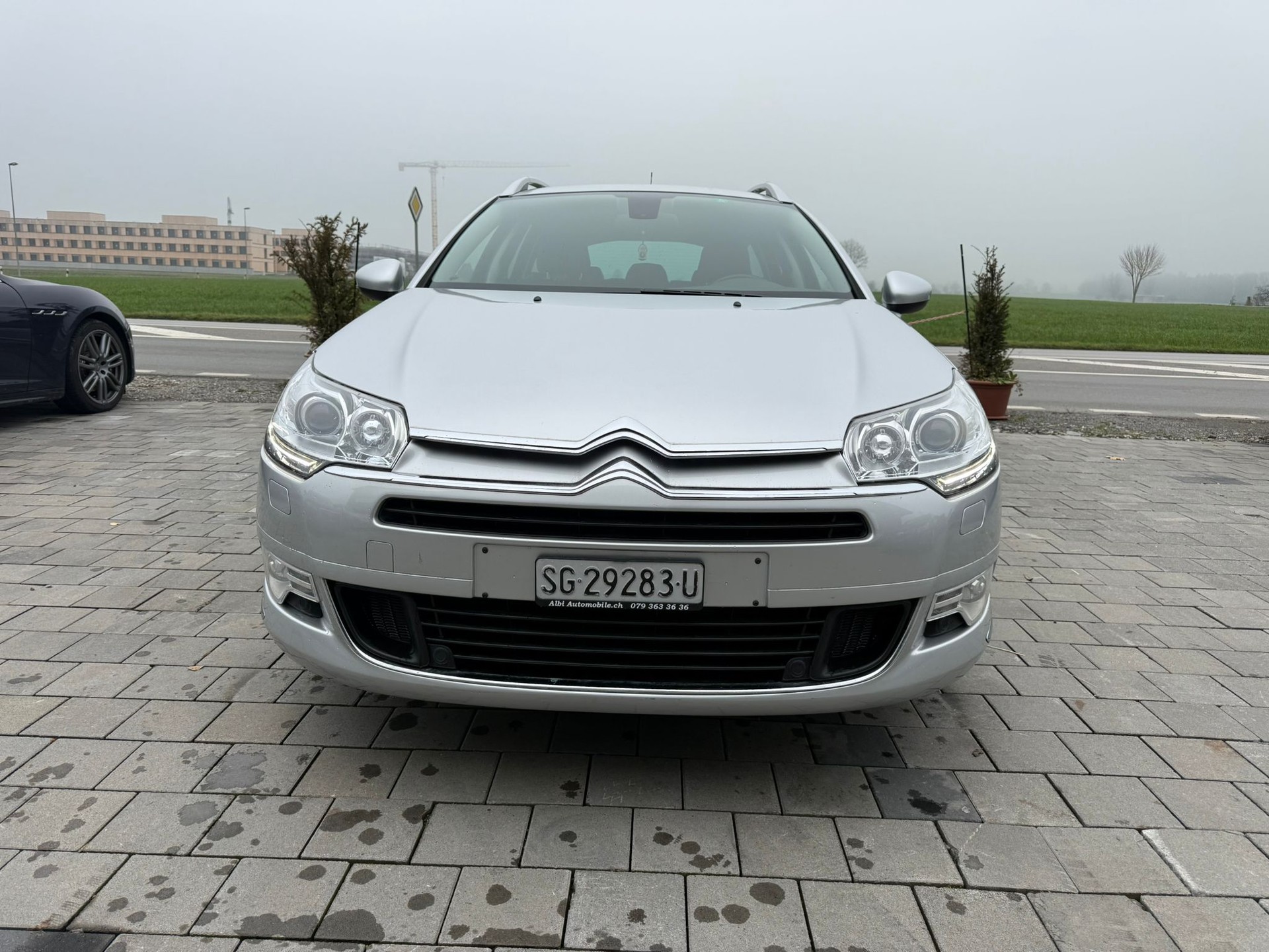 CITROEN C5 Tourer 2.2 HDi Exclusive Automatic-image-2