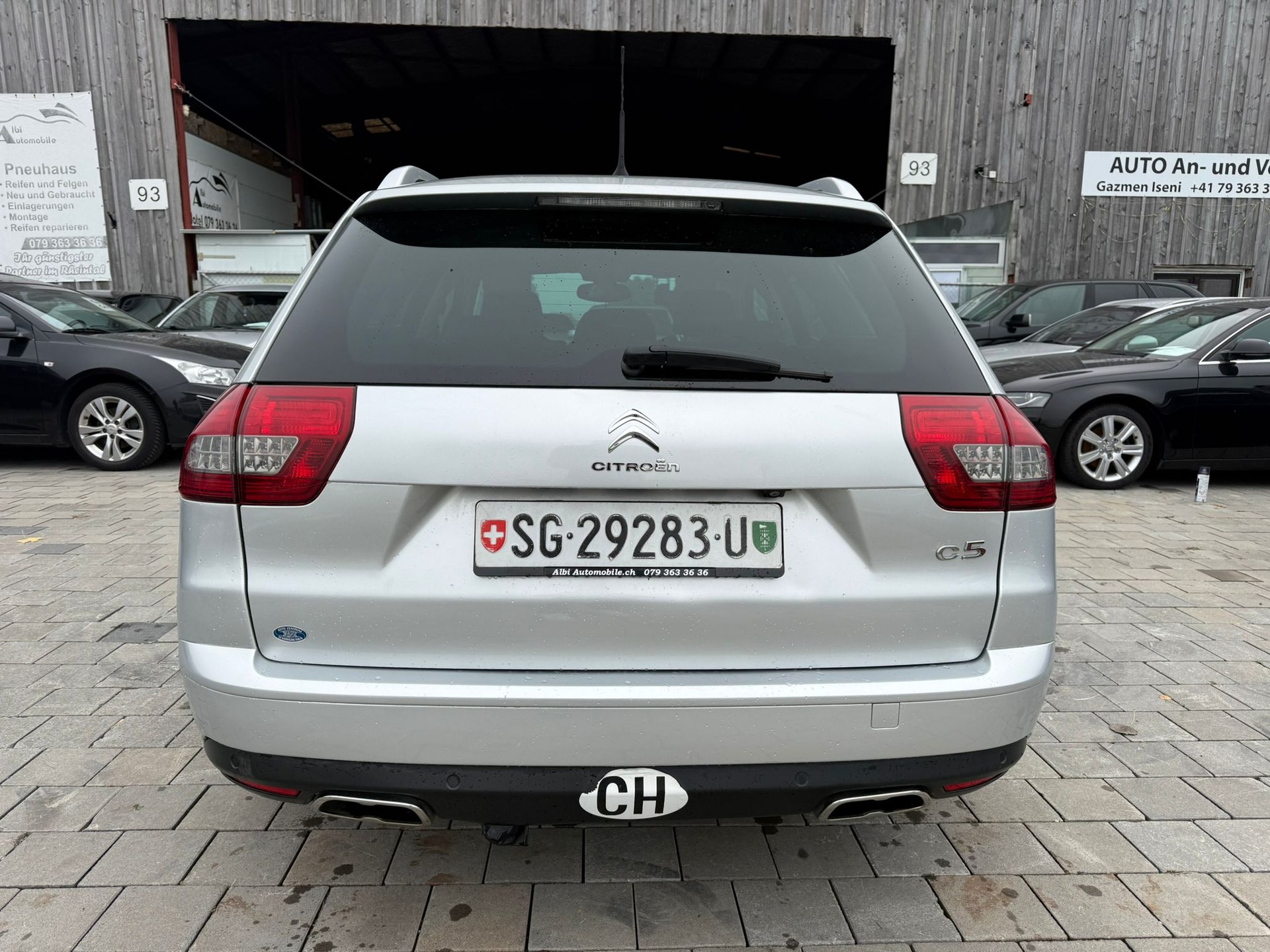 CITROEN C5 Tourer 2.2 HDi Exclusive Automatic-image-5