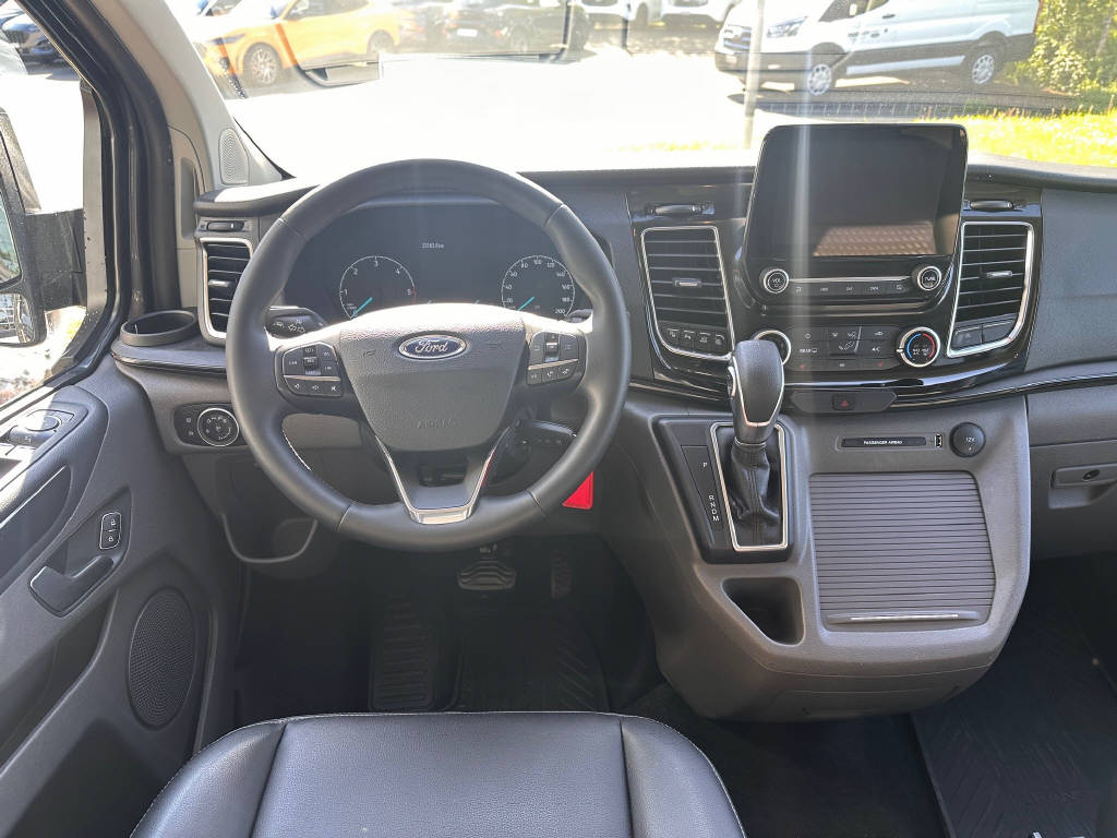 FORD Tourneo Custom Bus 320 L1 2.0 TDCi 170 Sport-image-5