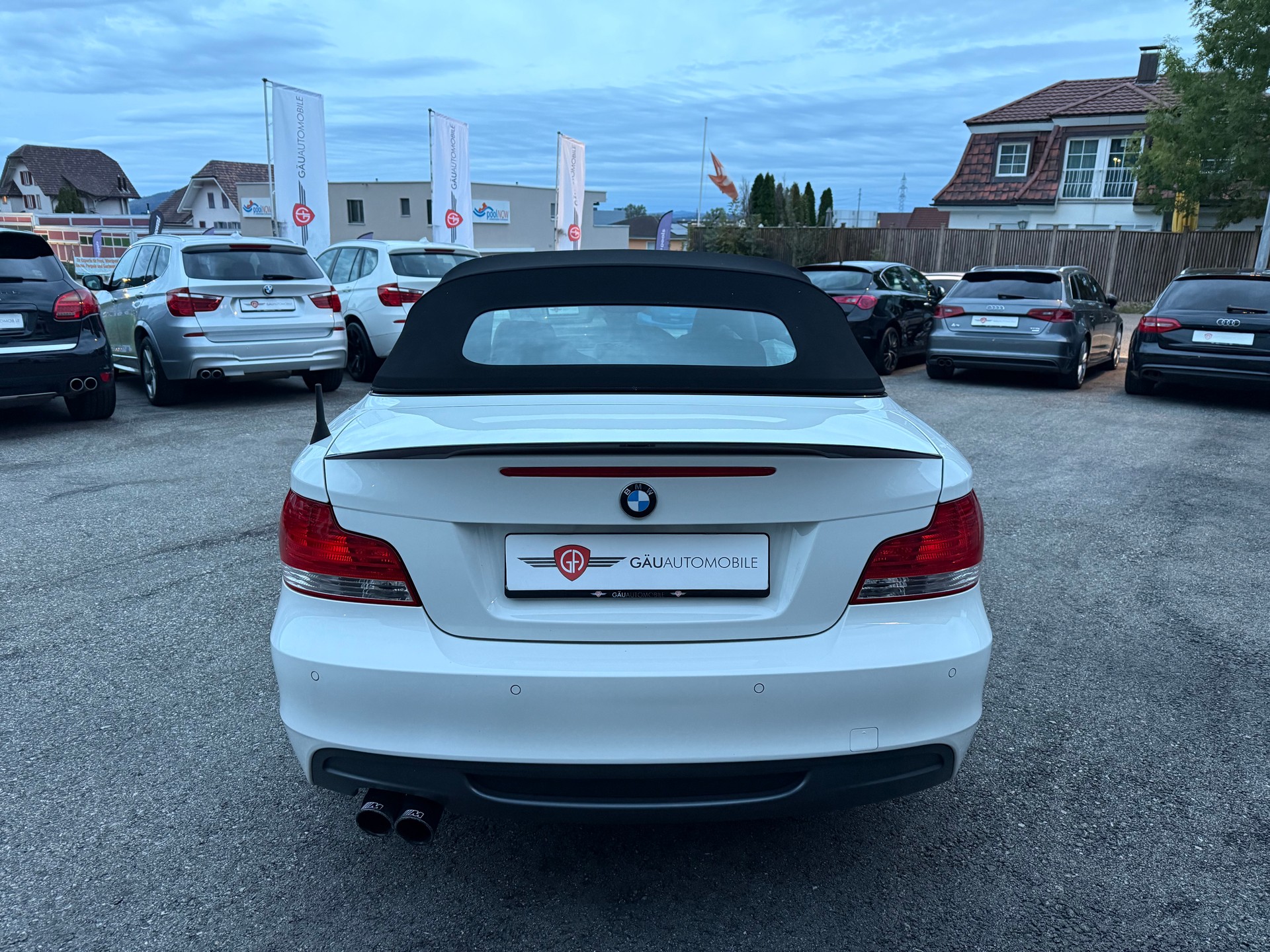 BMW 135i Cabrio DSG M-Sportpaket-image-4