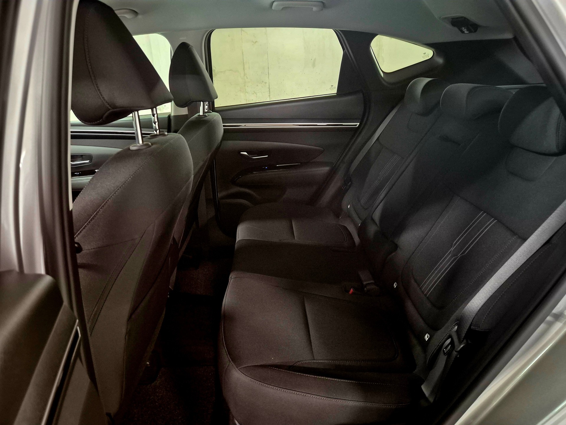 HYUNDAI Tucson 1.6 TGDI HEV Amplia 2WD-image-14