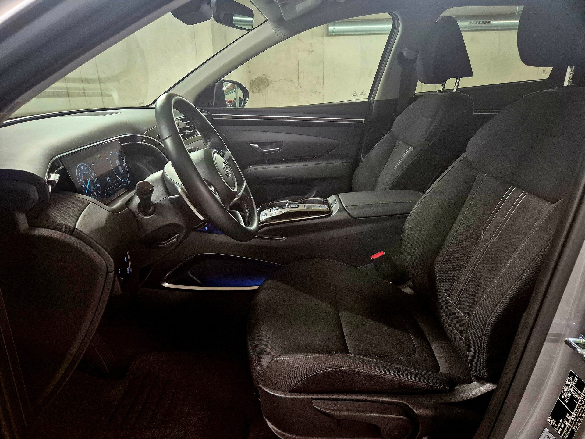 HYUNDAI Tucson 1.6 TGDI HEV Amplia 2WD-image-12