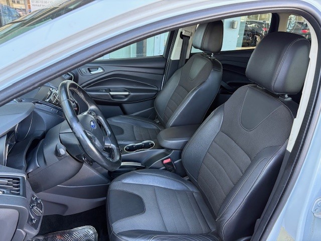 FORD Kuga 2.0 TDCi Titanium S 4WD PowerShift-image-7
