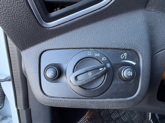 FORD Kuga 2.0 TDCi Titanium S 4WD PowerShift-image-16