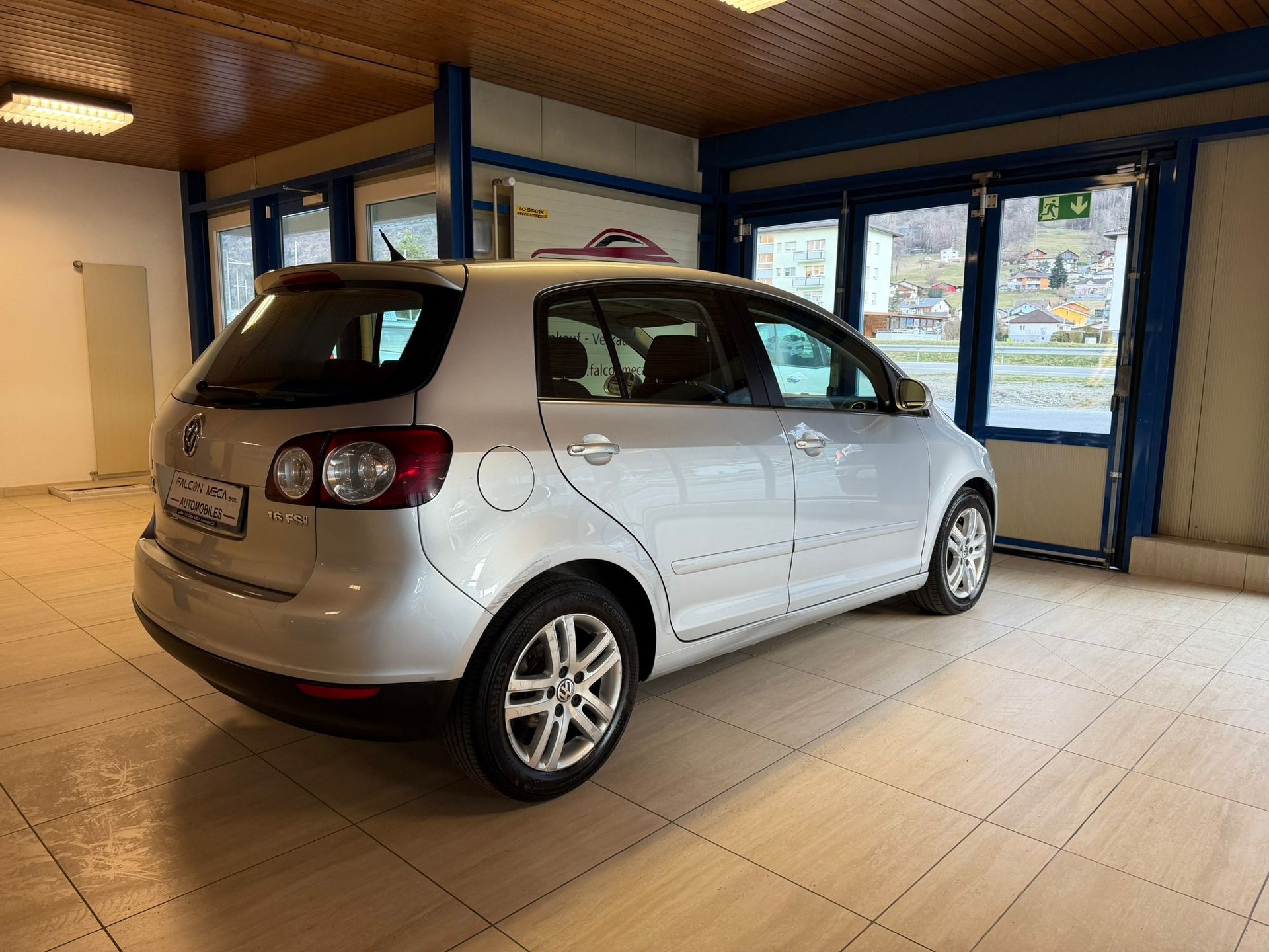 VW Golf Plus 1.6 FSI Trendline-image-6