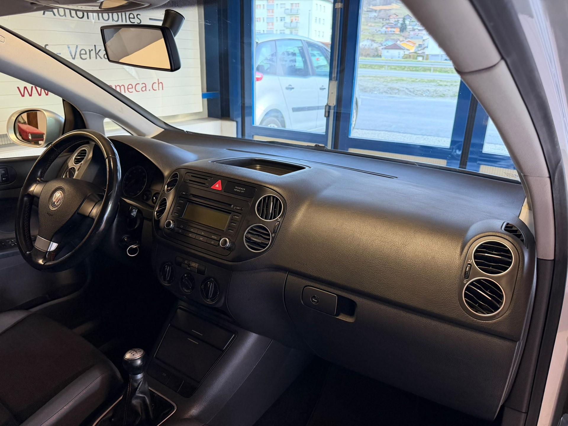 VW Golf Plus 1.6 FSI Trendline-image-15