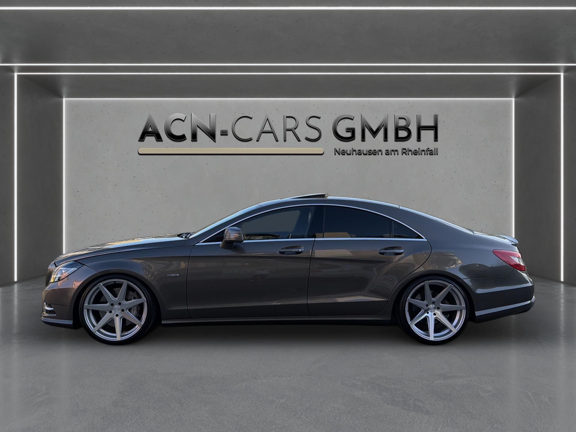 MERCEDES-BENZ CLS 500 4Matic 7G-Tronic-showroom-element-2