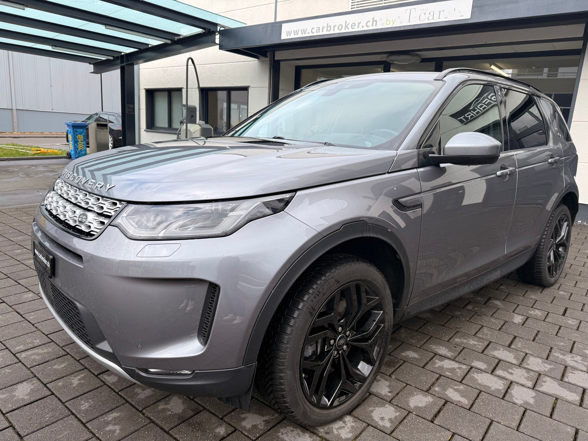 LAND ROVER Discovery Sport D180 2.0D TD4 MHEV SE AWD AT9-image-1