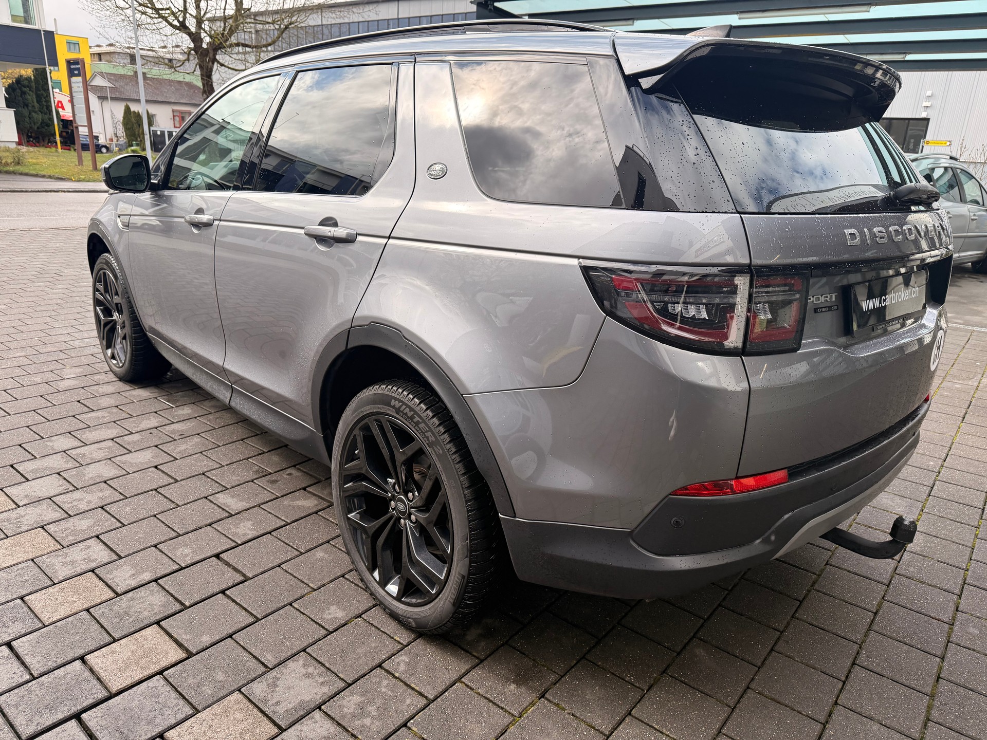 LAND ROVER Discovery Sport D180 2.0D TD4 MHEV SE AWD AT9-image-8