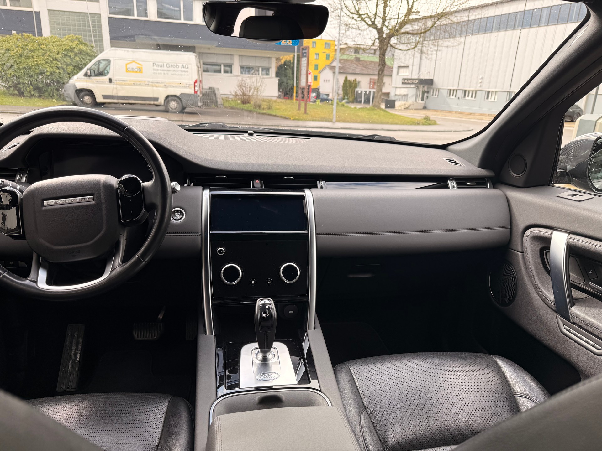 LAND ROVER Discovery Sport D180 2.0D TD4 MHEV SE AWD AT9-image-13