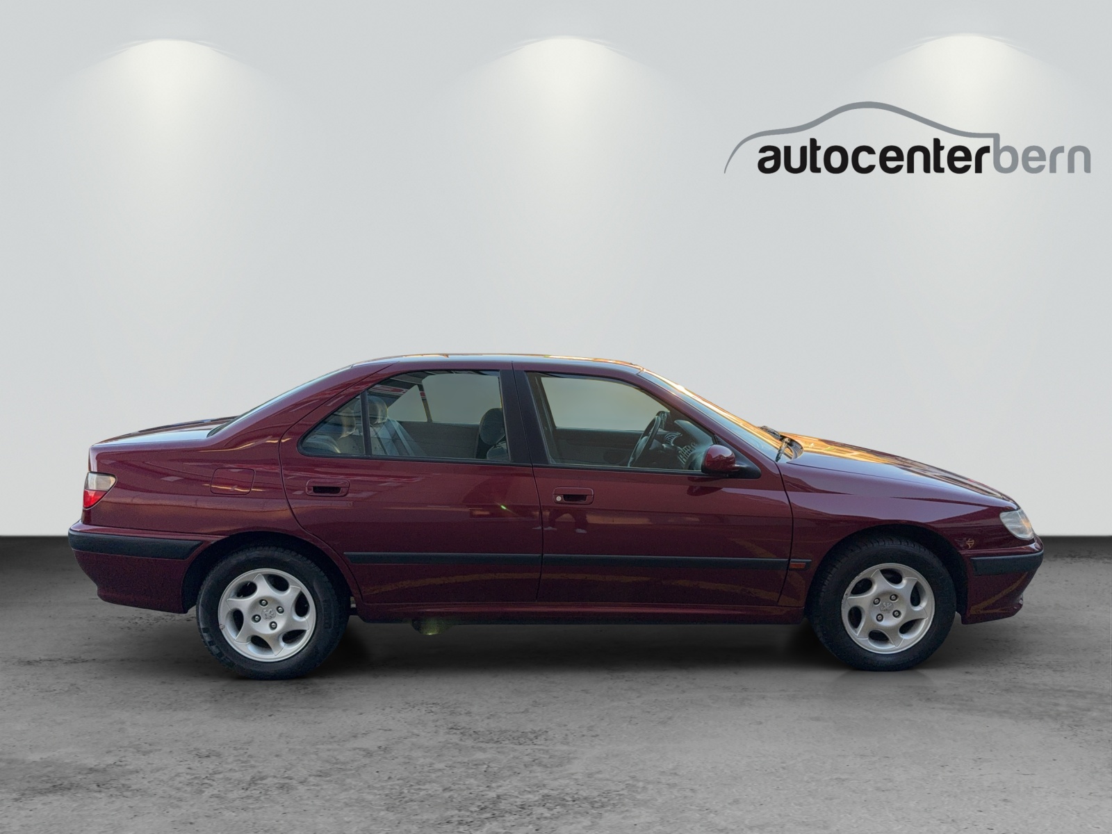 PEUGEOT 406 ST 2.0 16V-image-7