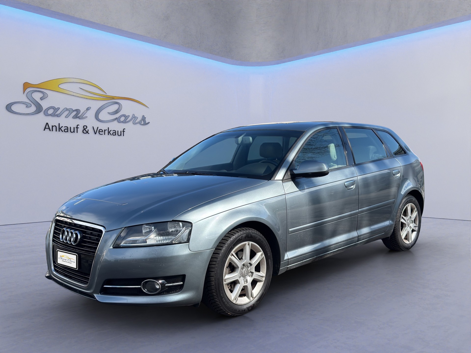 AUDI A3 Sportback 1.8 TFSI Ambiente S-tronic-showroom-element-1