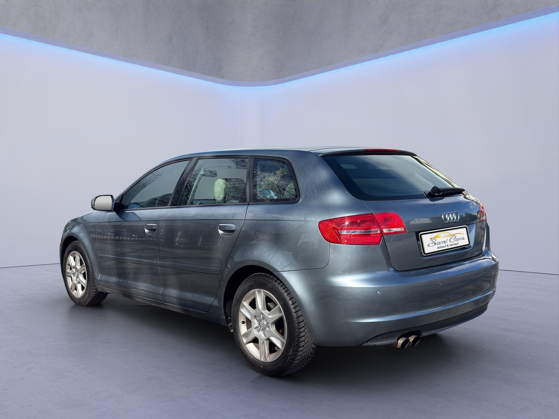 AUDI A3 Sportback 1.8 TFSI Ambiente S-tronic-showroom-element-3