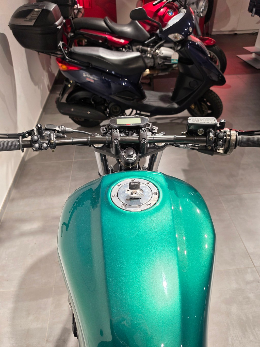 HONDA CB 750 F2 Seven Fifty-image-3