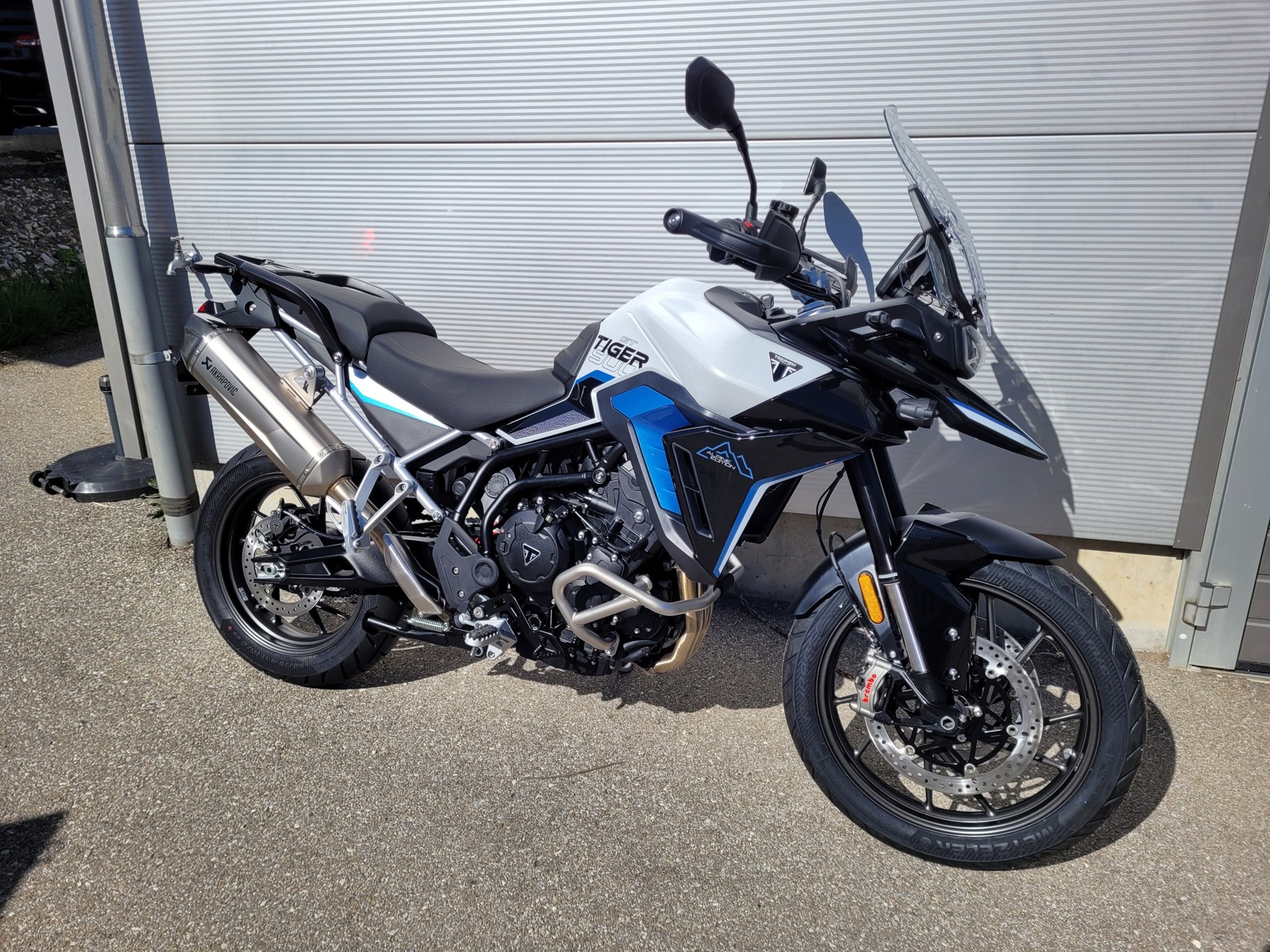 TRIUMPH 900 Alpine Edition-image-0
