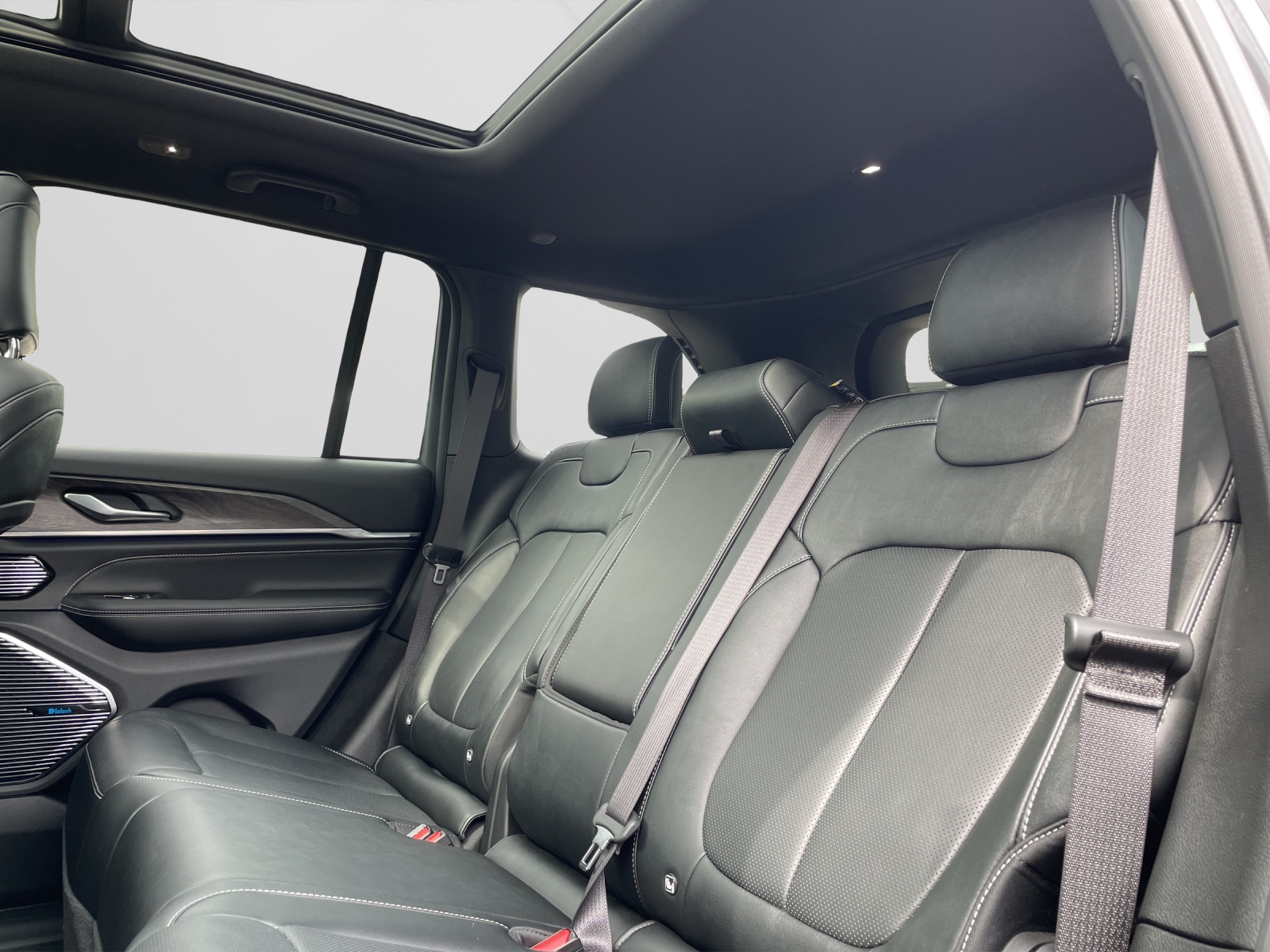 JEEP Grand Cherokee 2.0 Turbo Overland 4xe-image-13