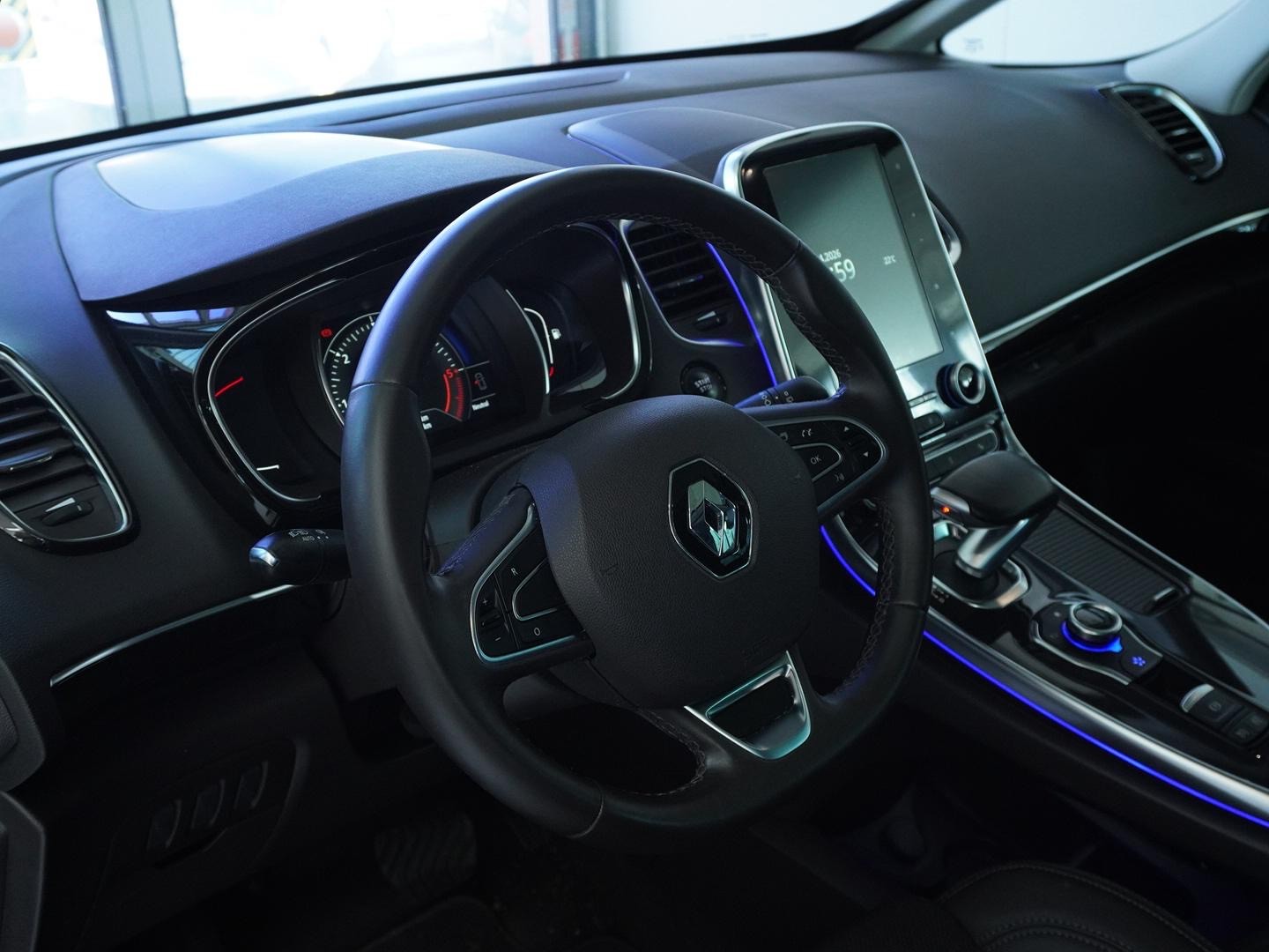 RENAULT Espace 1.6 dCi Intens EDC-image-2