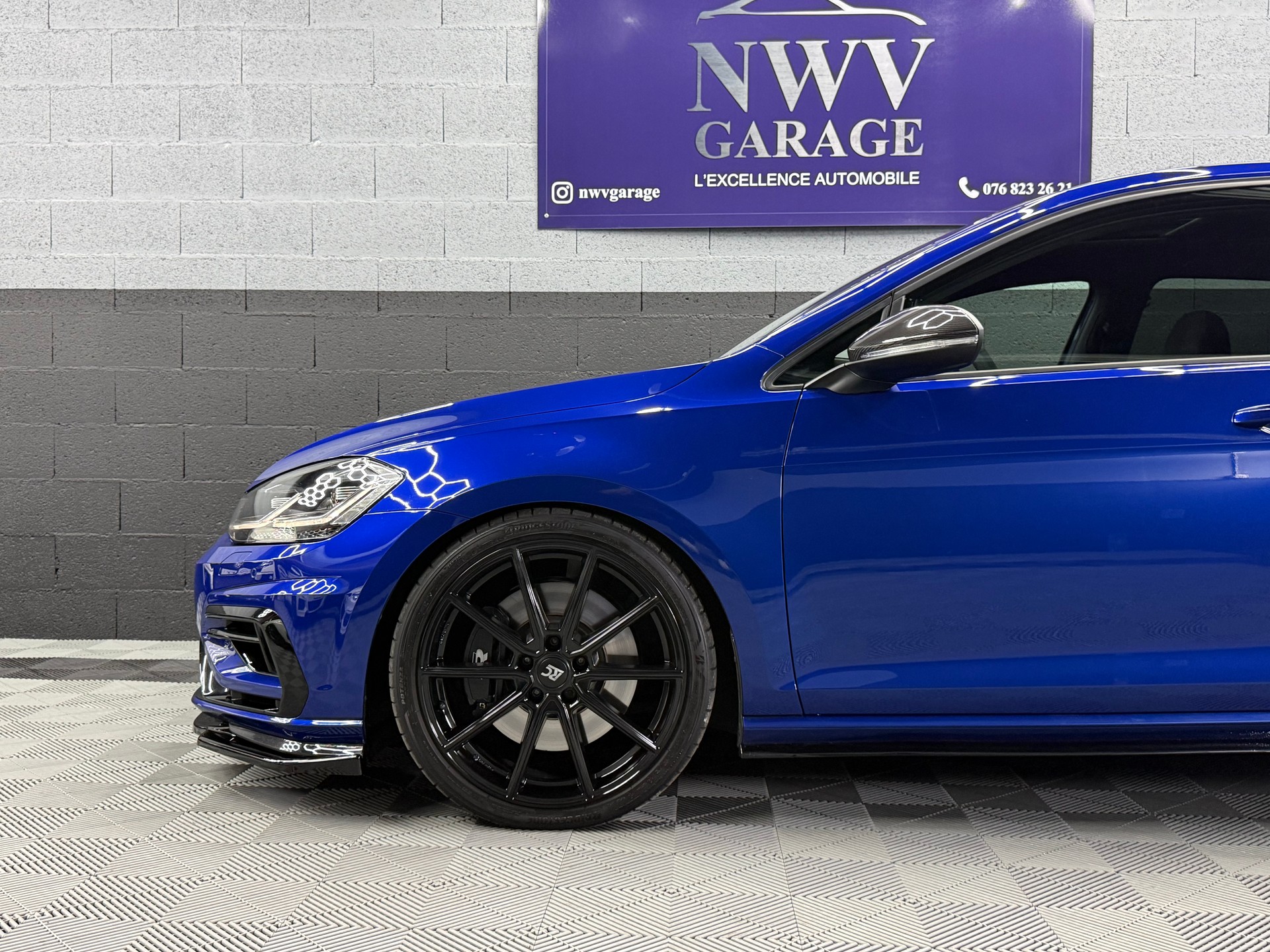 VW Golf 2.0 TSI R 4Motion DSG-image-14