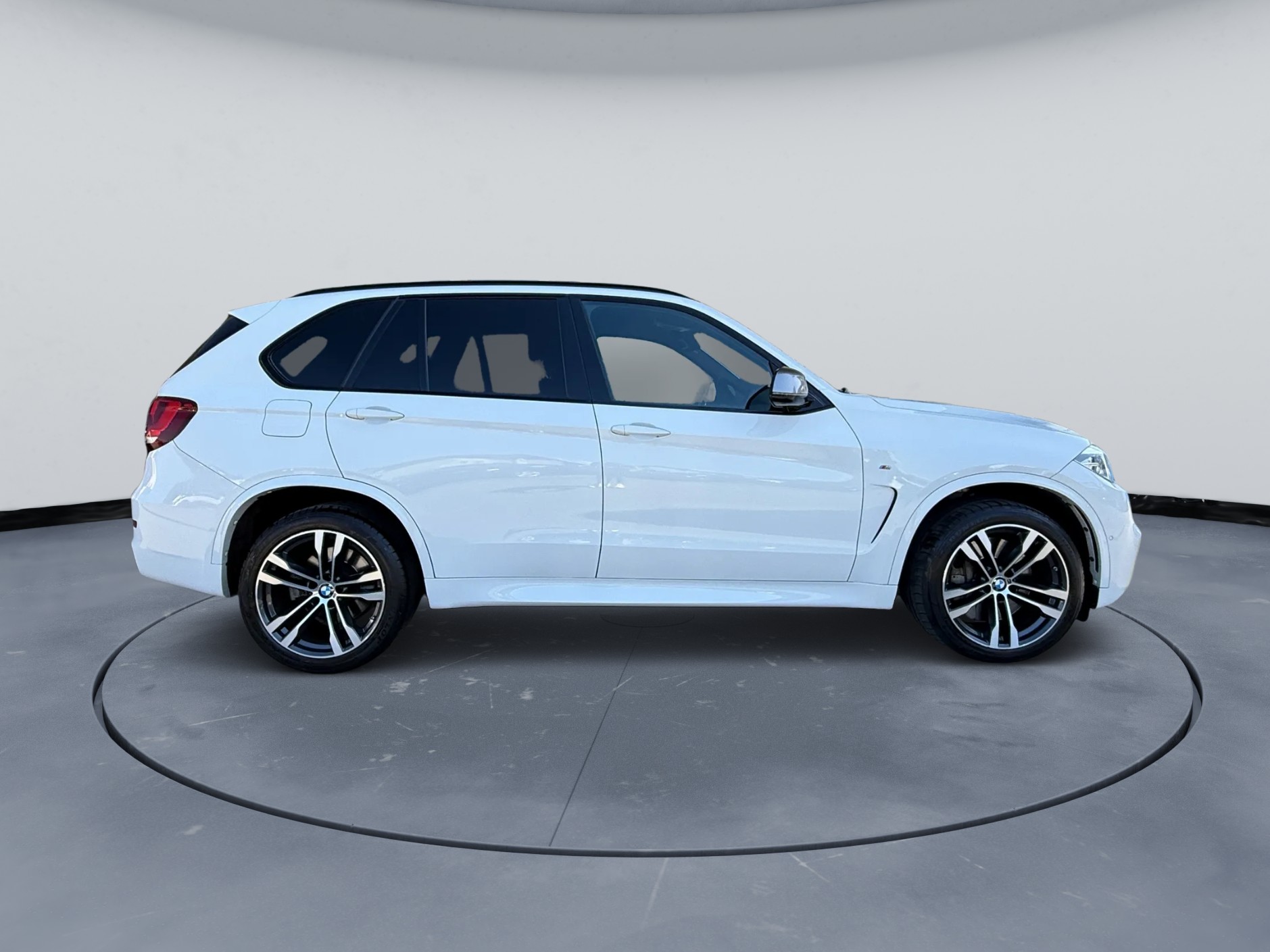 BMW X5 xDrive M50d VOLL AUSTATTUNG Steptronic-image-3