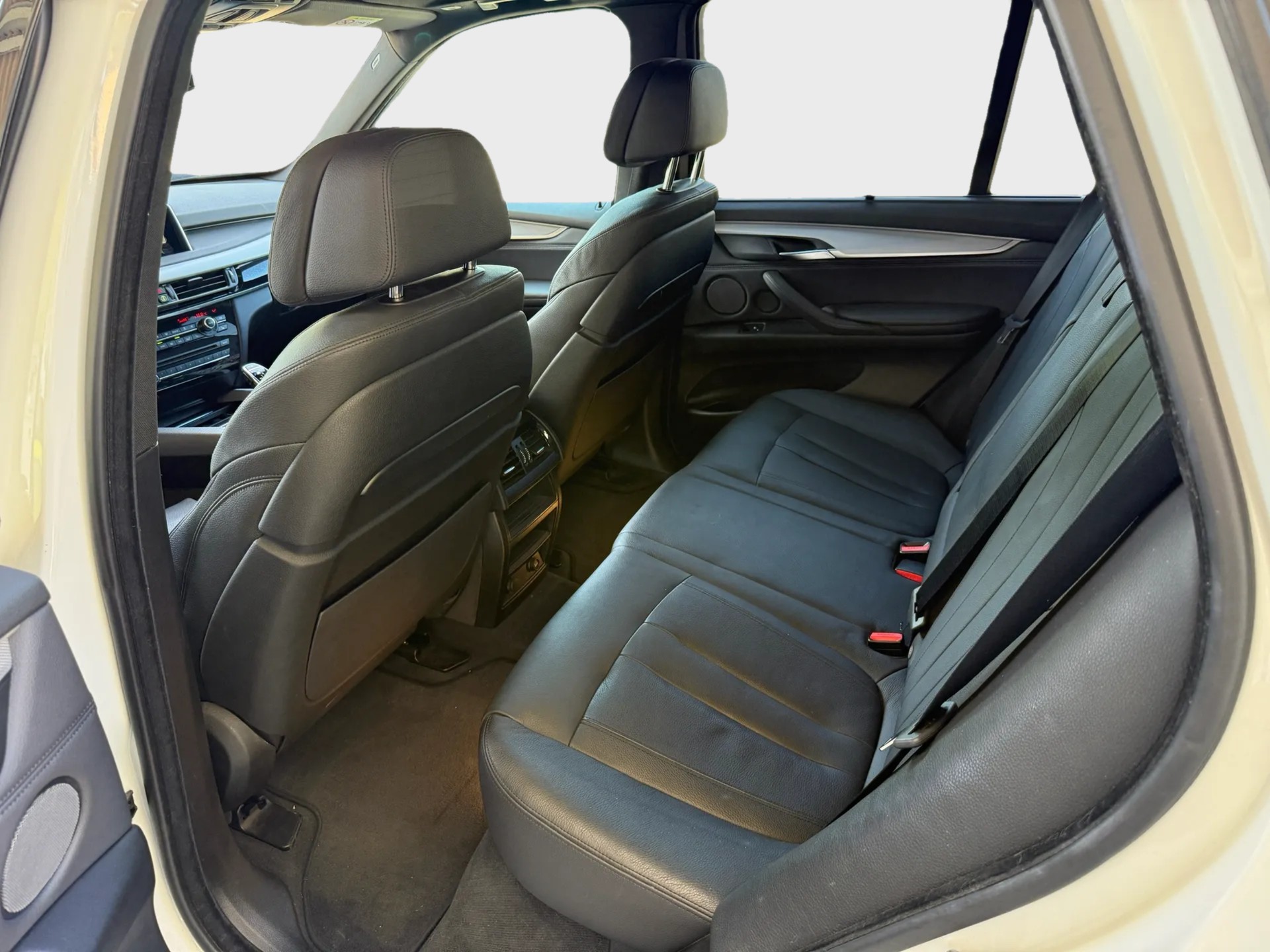 BMW X5 xDrive M50d VOLL AUSTATTUNG Steptronic-image-13